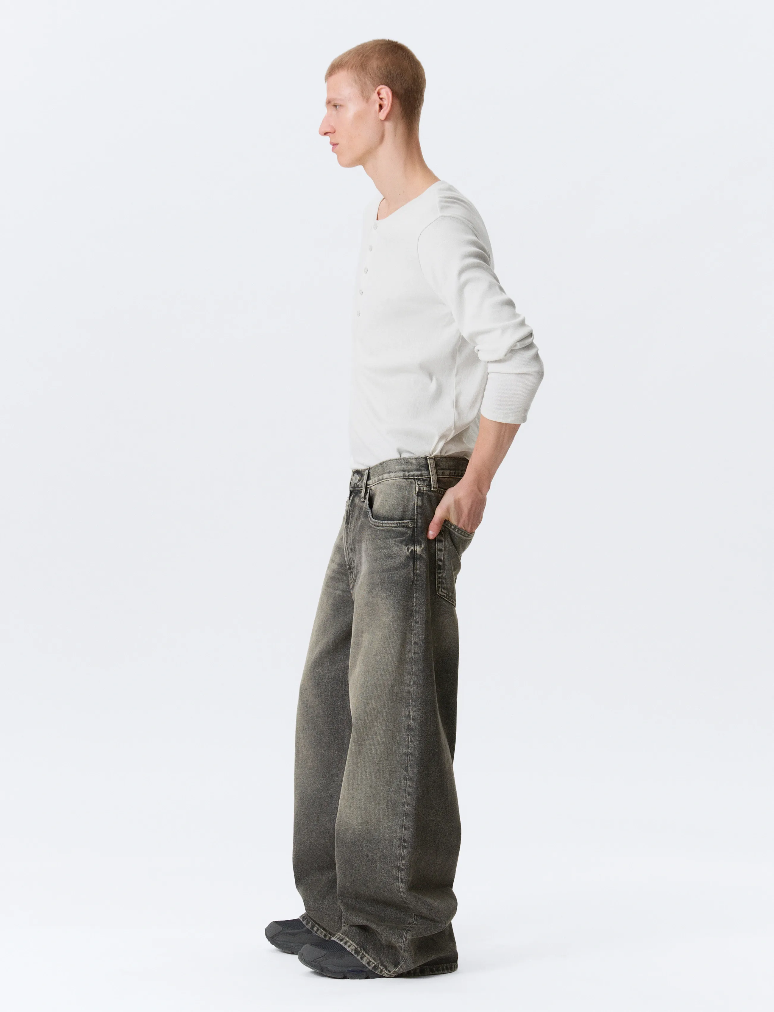 Weekday - Solar Loose Wide Leg Unisex Jeans - loose jeans - redondo black - 4