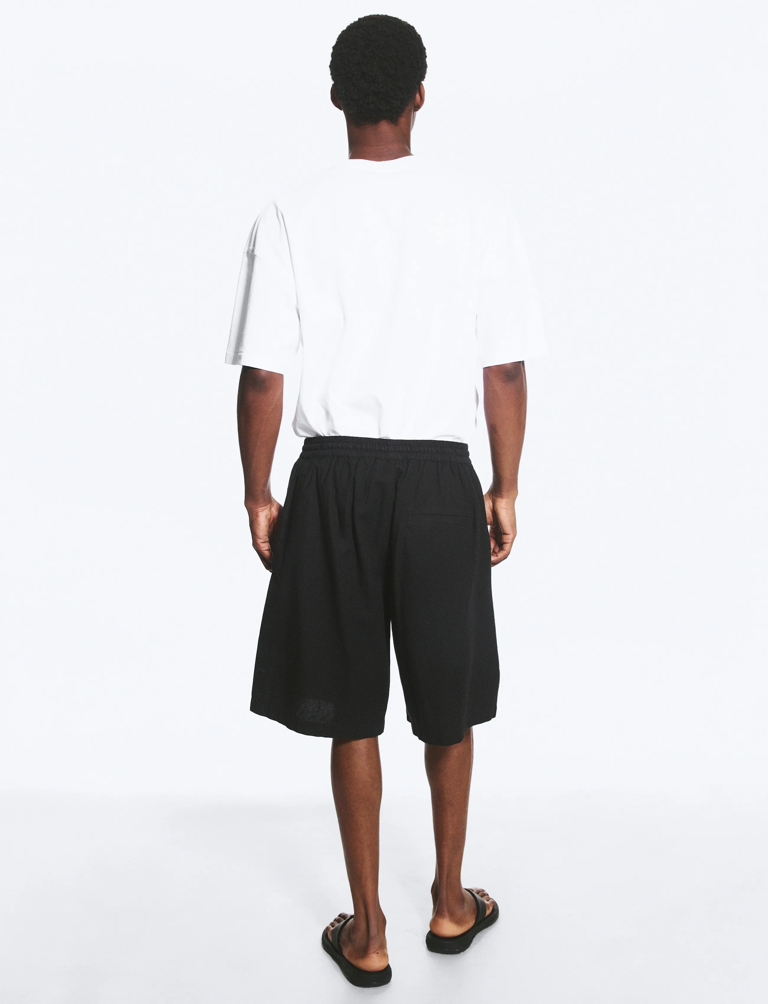 Weekday - Linen-Blend Shorts - szorty lniane - black - 4