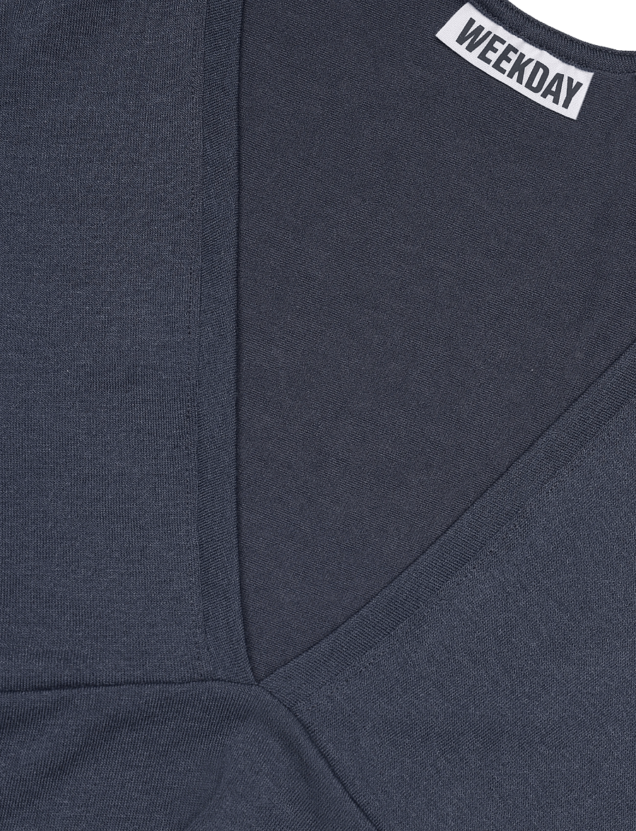 Weekday - Fitted V-Neck Sleeveless Top - varrukateta topid - navy - 2