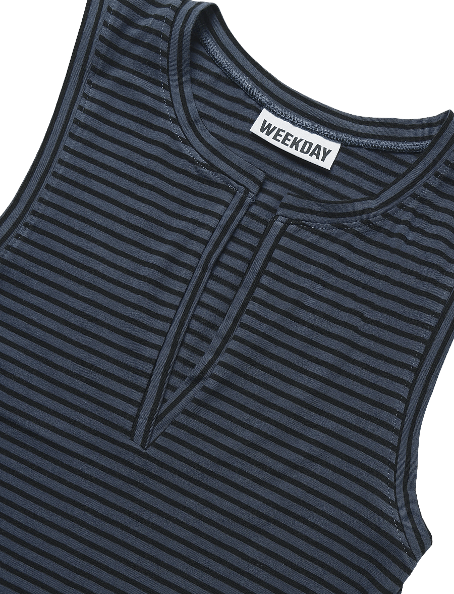 Weekday - Slim V-neck Sleeveless Top - linnen - blue stripe - 2