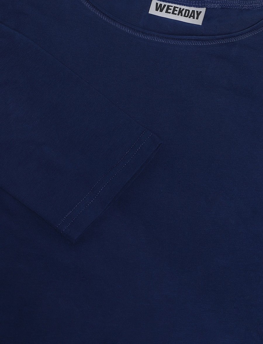 Weekday - Fitted Three-Quarter Sleeve Top - pikkade varrukatega topid - blue - 2