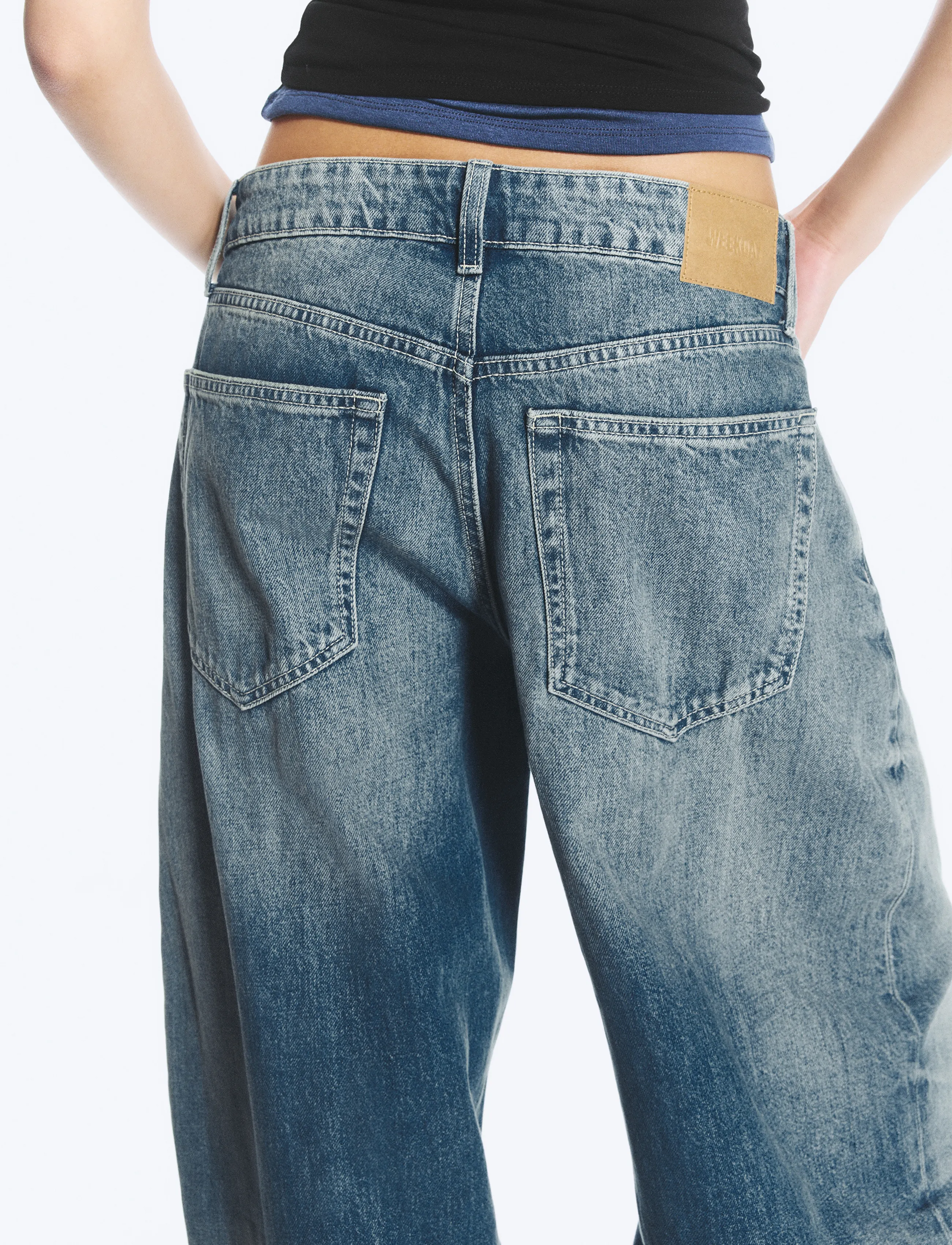 Weekday - Andromeda low rise loose baggy jeans - wide leg jeans - stirrup blue - 4