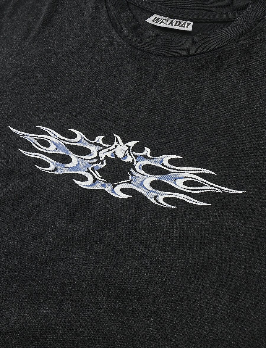 Weekday - Graphic square tank top - sleeveless shirts - black w flame - 2