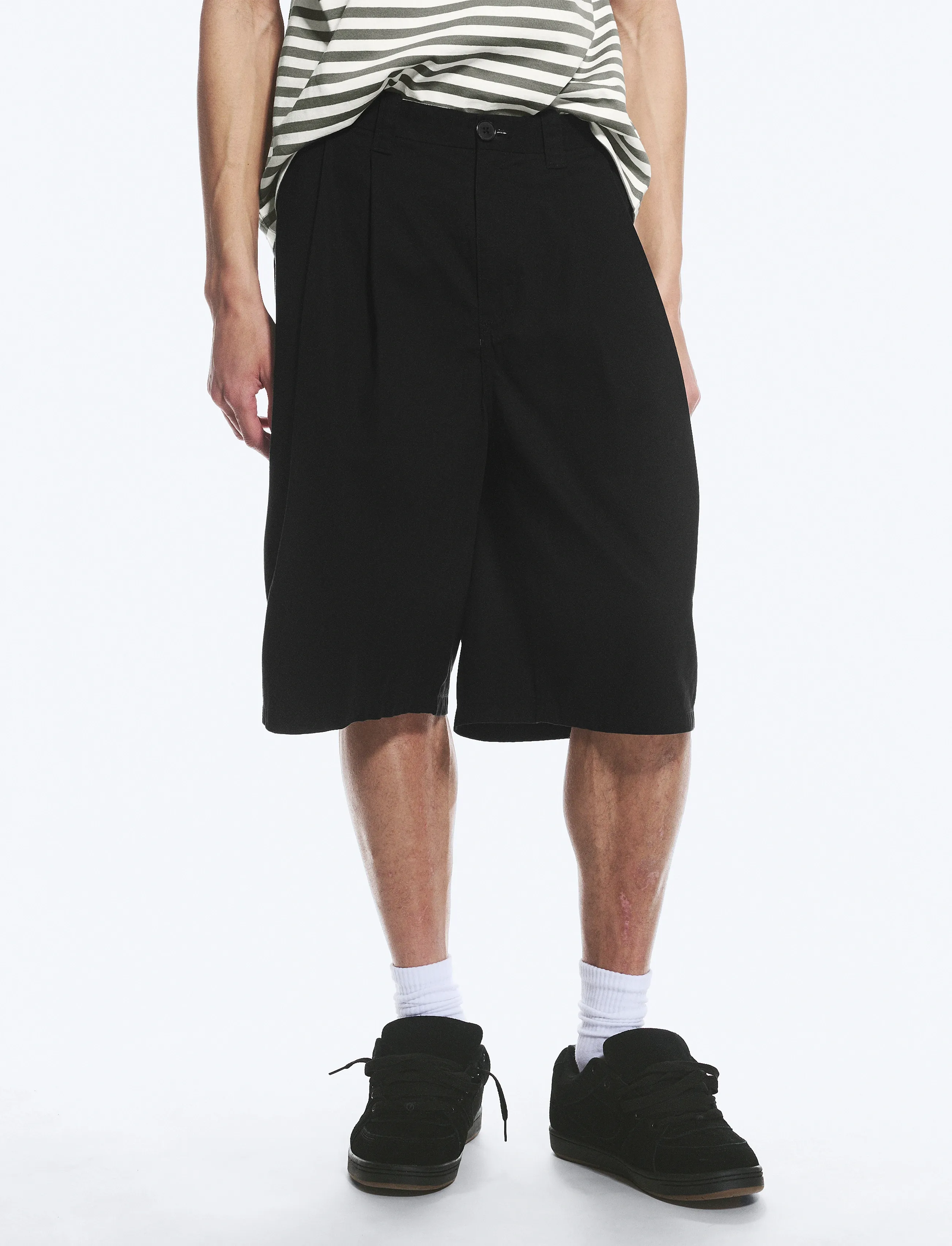 Weekday - Cotton Chino Shorts - casual shorts - black - 5