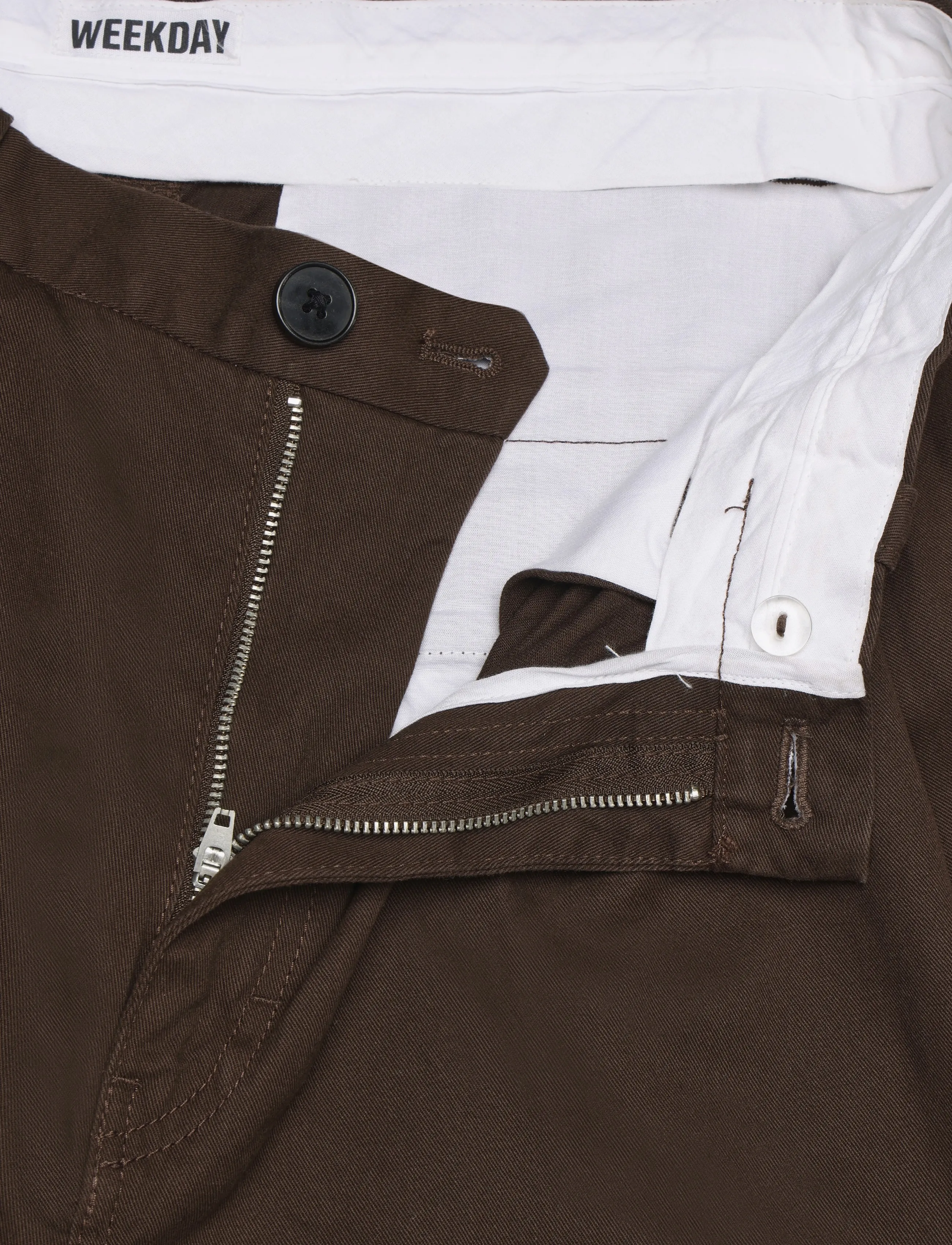 Weekday - Cotton Chino Shorts - casual shorts - dark brown - 2