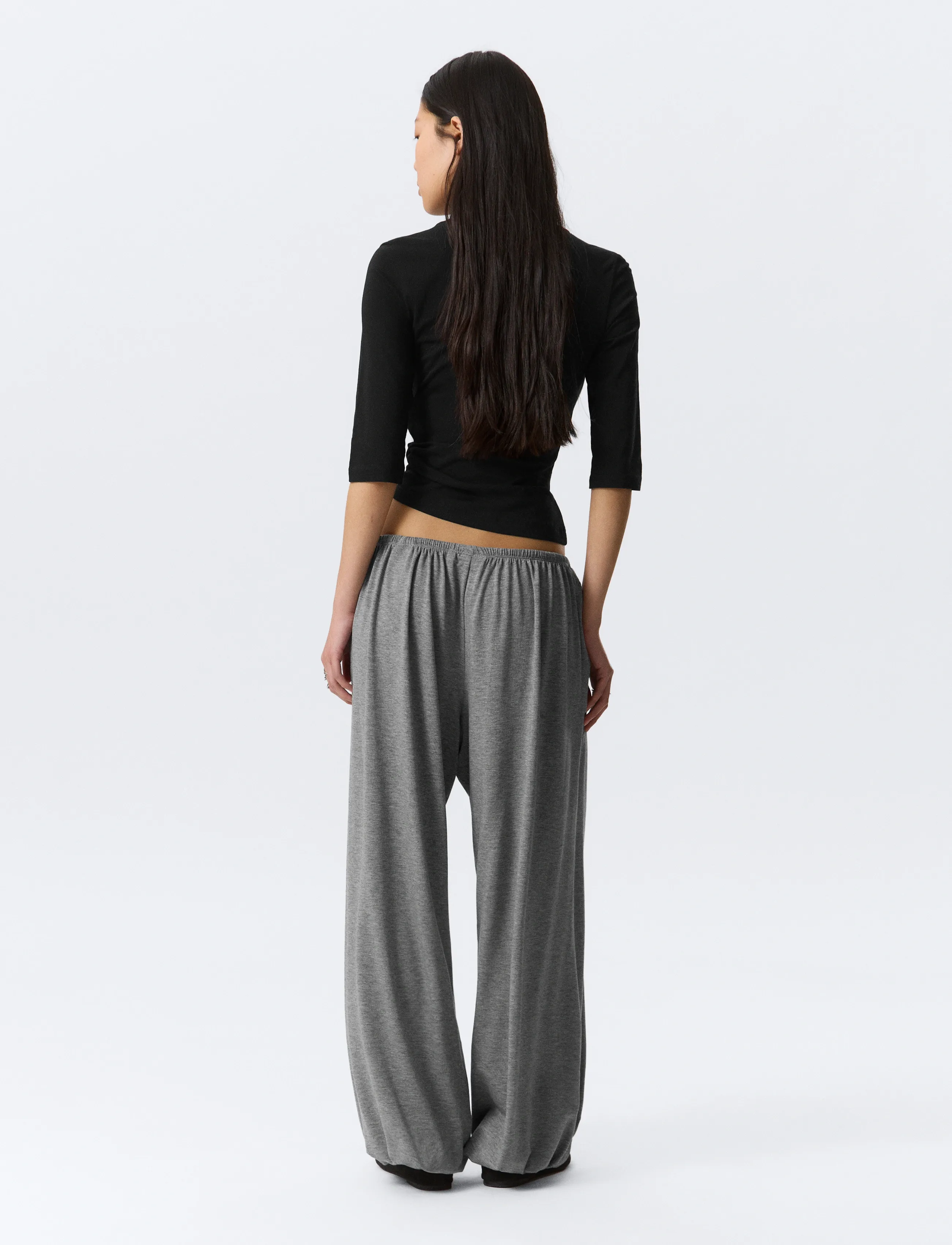 Weekday - Soft Mid-Rise Balloon Trousers - barrel trousers - grey melange - 5
