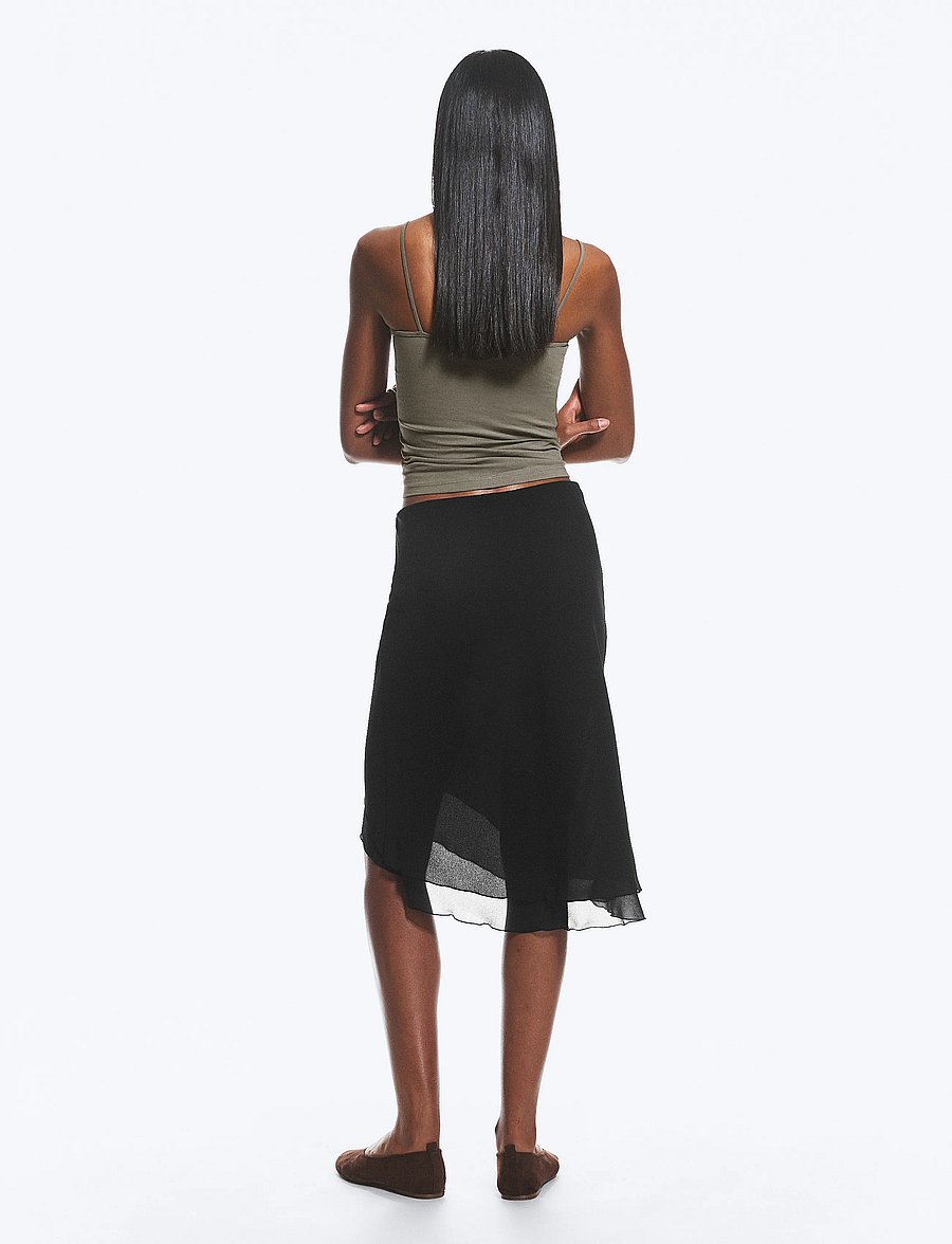 Weekday - Double Layer Assymetric Skirt - midi nederdele - black - 5