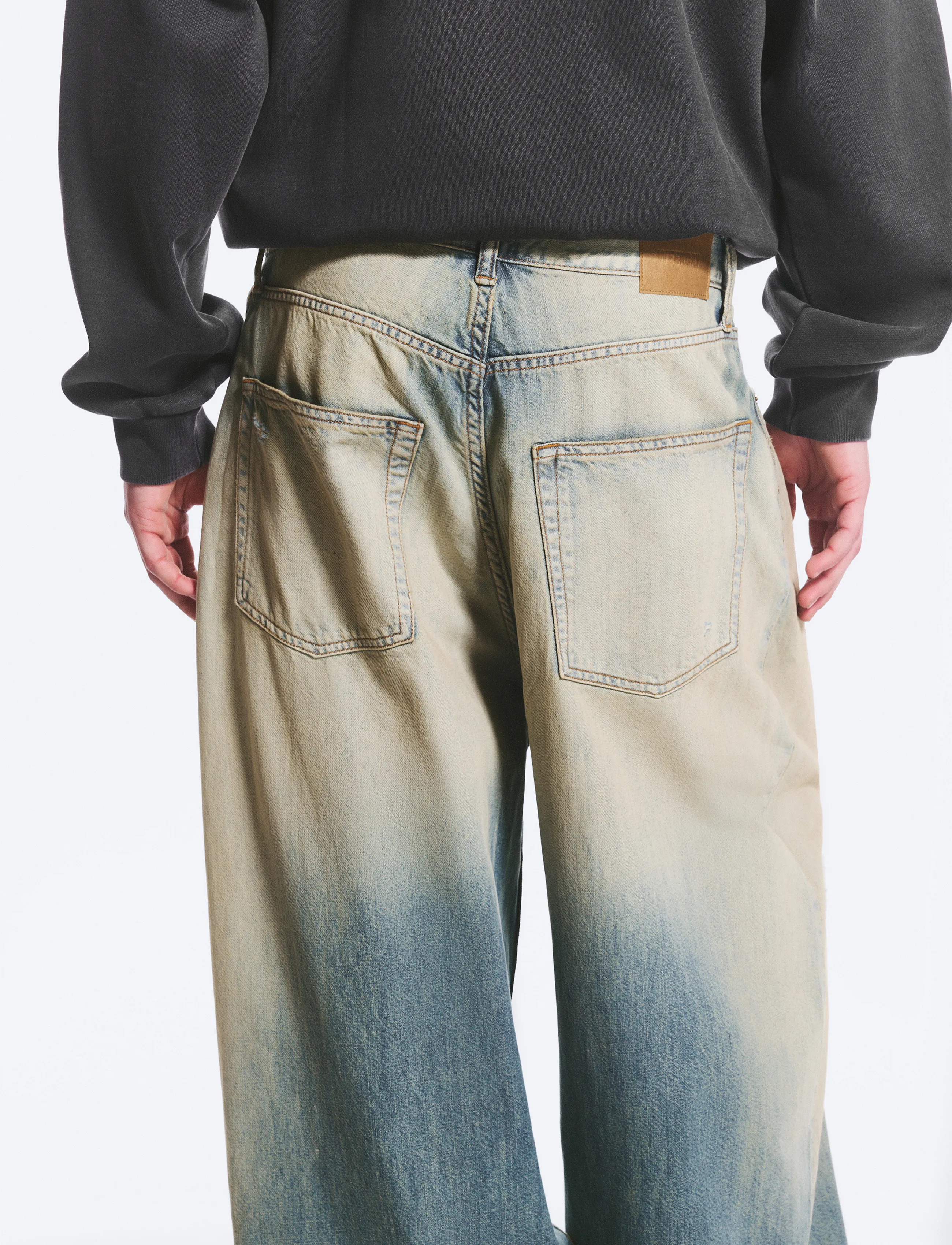 Weekday - Void Low Rise Loose Baggy Jeans - alt laienevad teksad - honey blue - 5