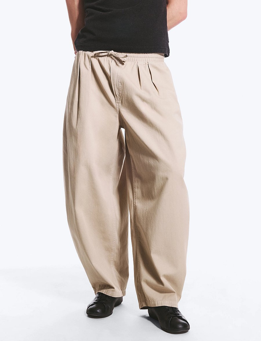 Weekday - Barrel Pull-on Trousers - casual trousers - beige - 5