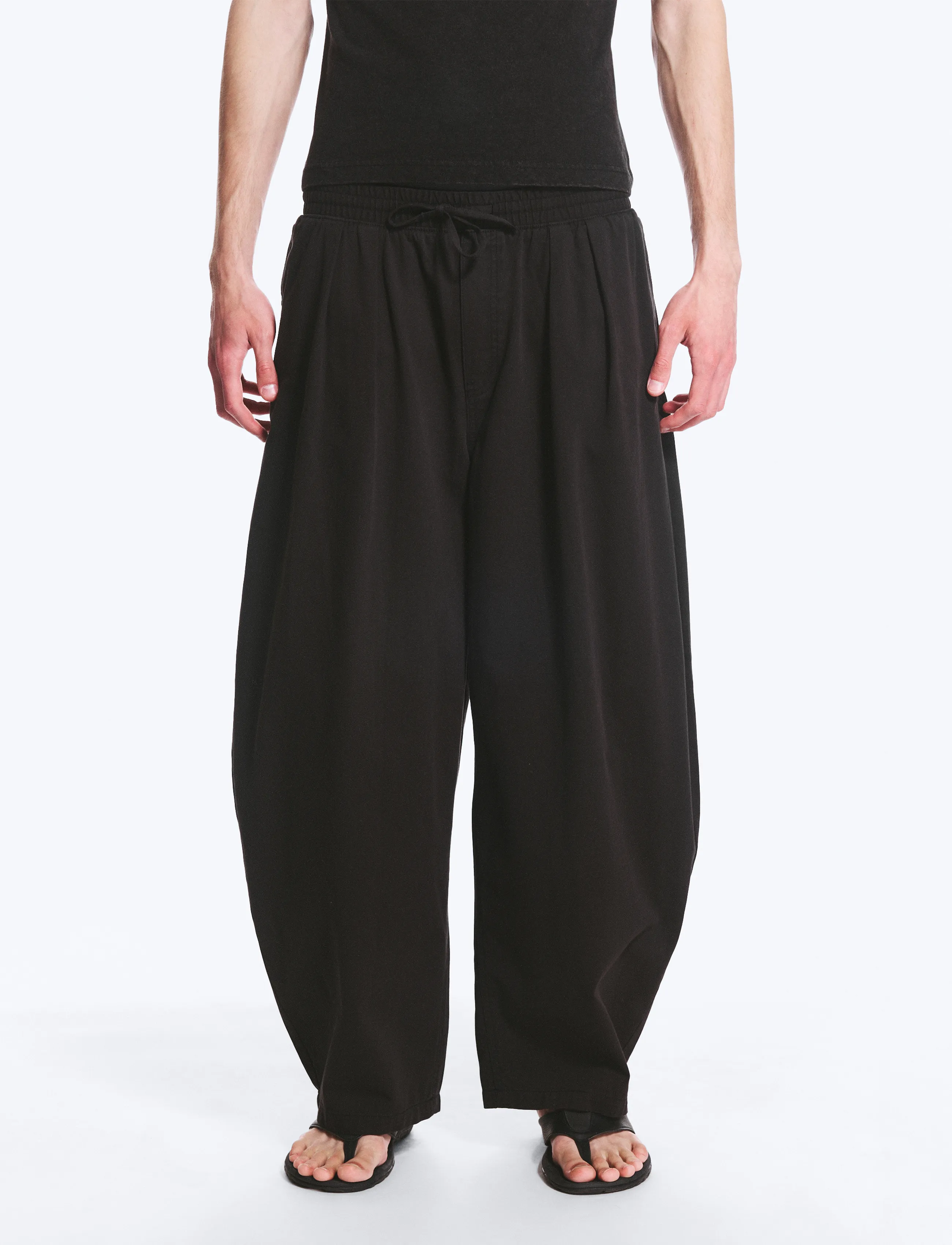 Weekday - Cocoon Pull On Trousers - casual bukser - black - 5