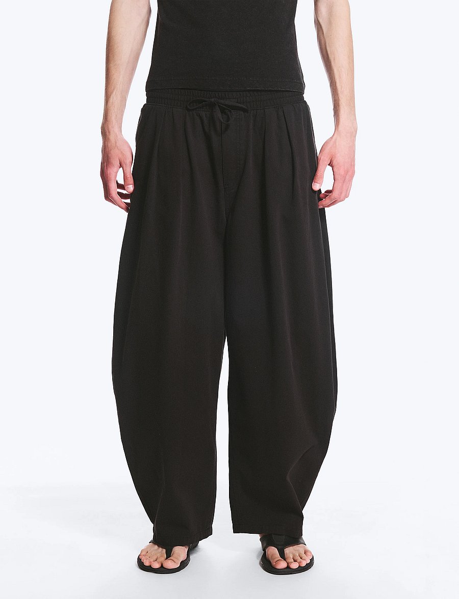 Weekday - Barrel Pull-on Trousers - casual trousers - black - 5