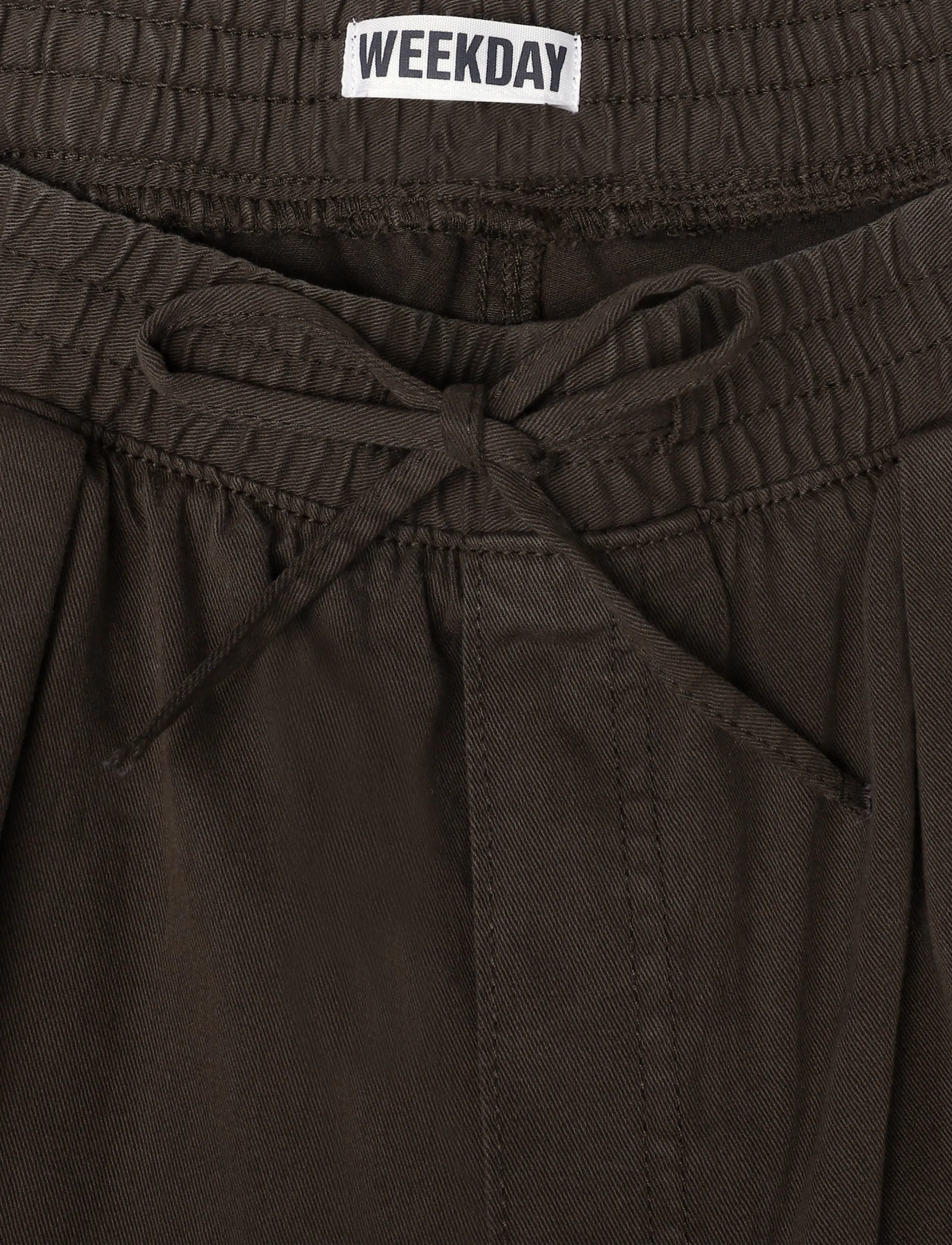 Weekday - Barrel Pull-on Trousers - casual byxor - dark brown - 2