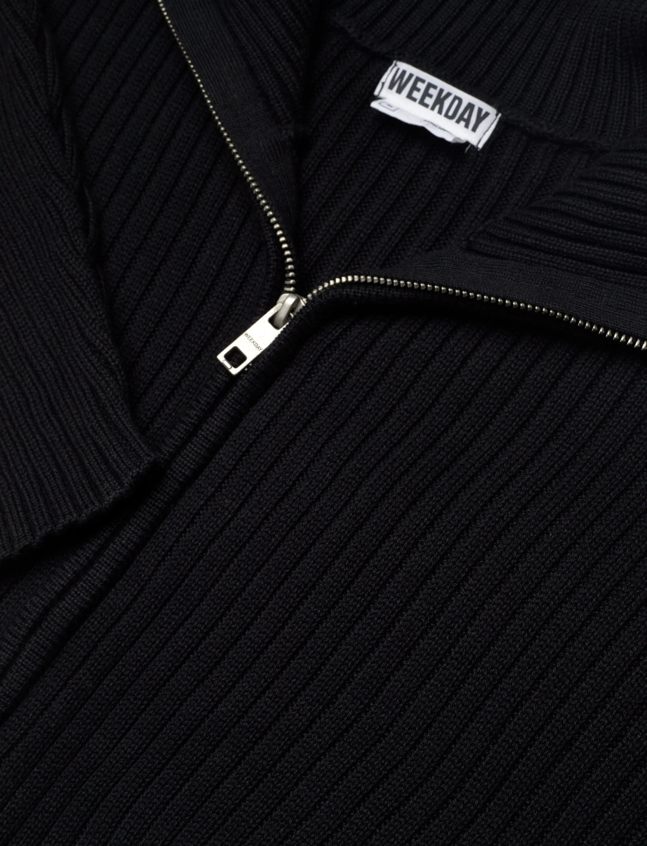 Weekday - Relaxed Knitted Zip Cardigan - full zip tröjor - black - 2