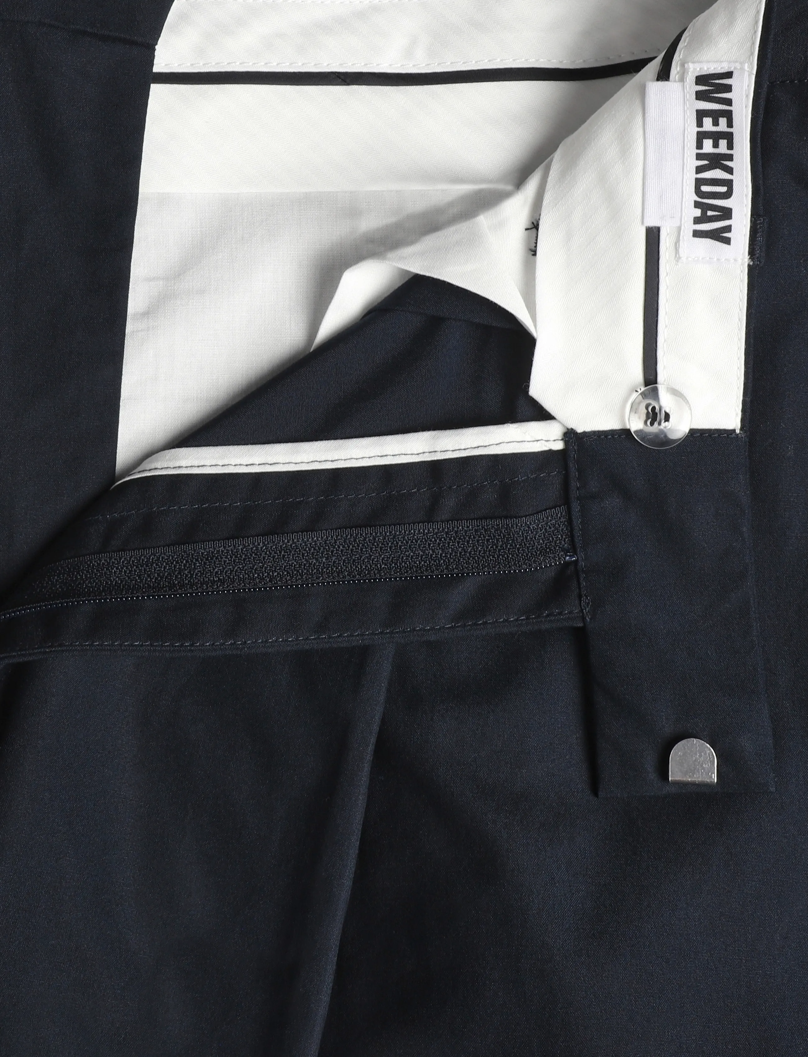 Weekday - Felix Cocoon Chino Trousers - chinos - navy - 3