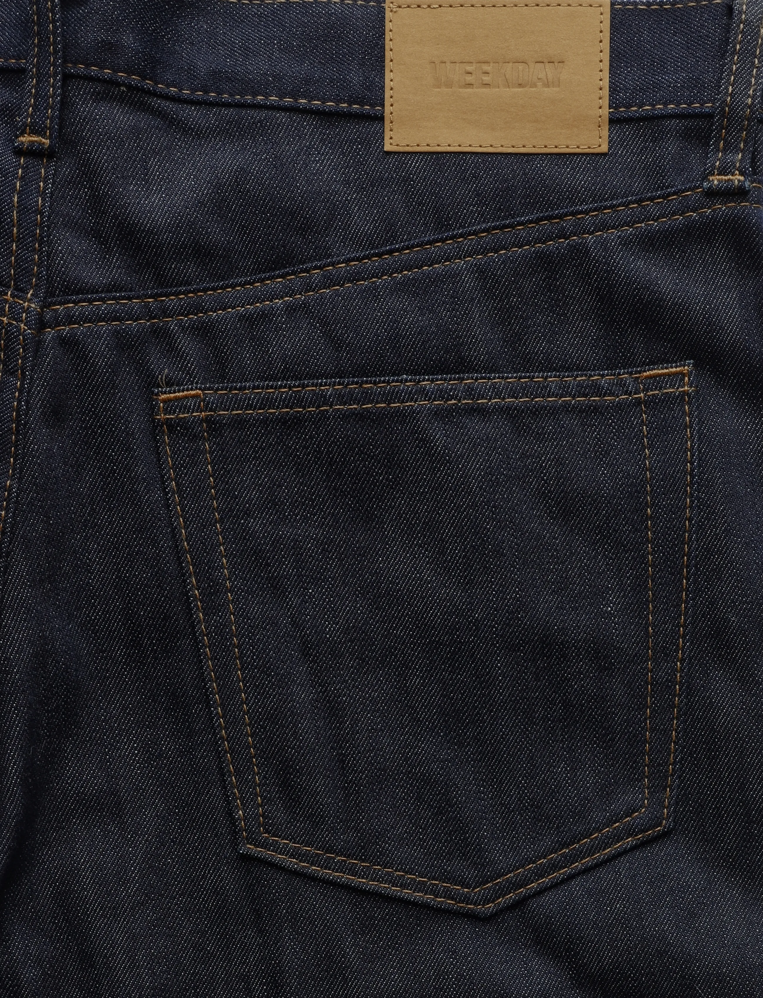 Weekday - Solar Fold Up Regular Loose Wide Unisex Jeans - resin blue rinse - 4