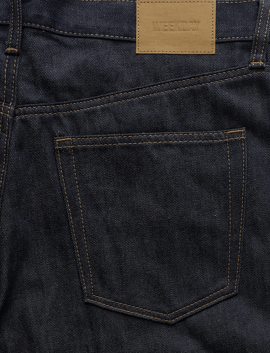 Weekday - Solar Fold Up Regular Loose Wide Unisex Jeans - weite jeans - resin blue rinse - 4