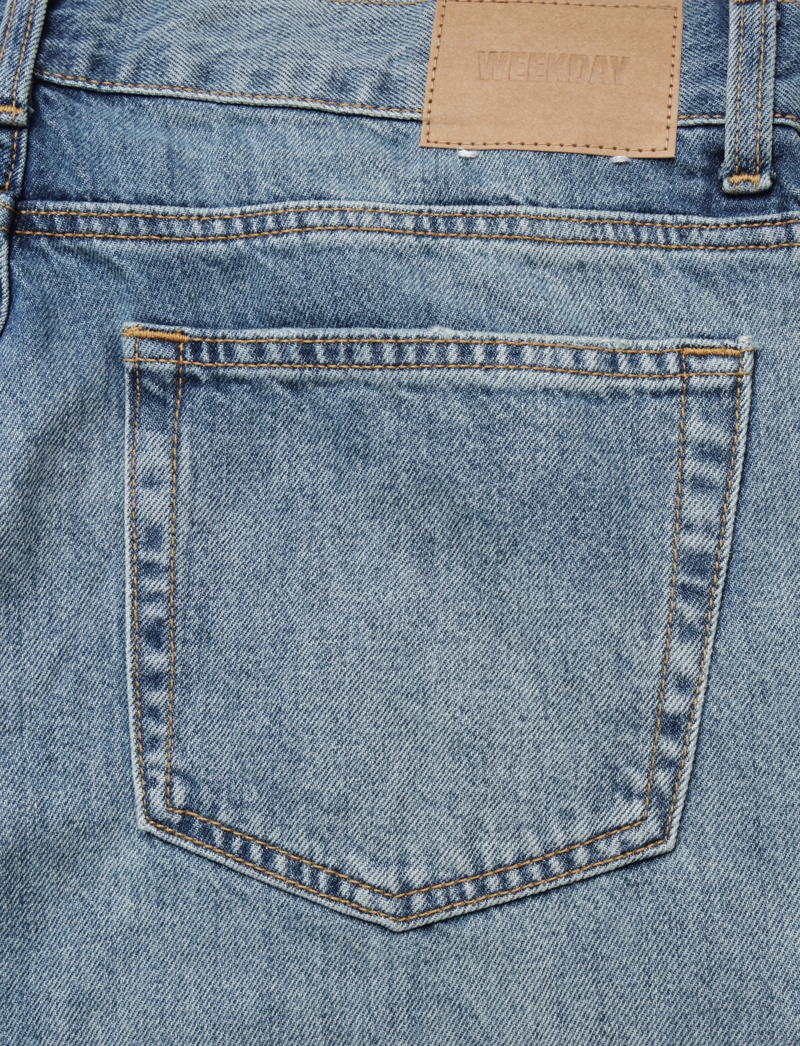 Weekday - Comet low rise slim fit straight jeans - stirrup blue - 4