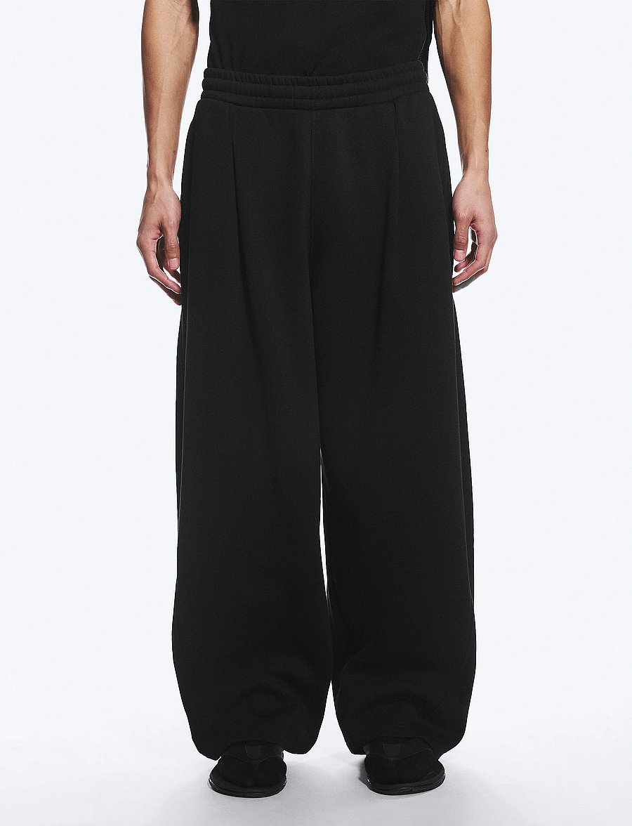 Weekday - Loose Pleated Sweatpants - shop by occasion - black - 5