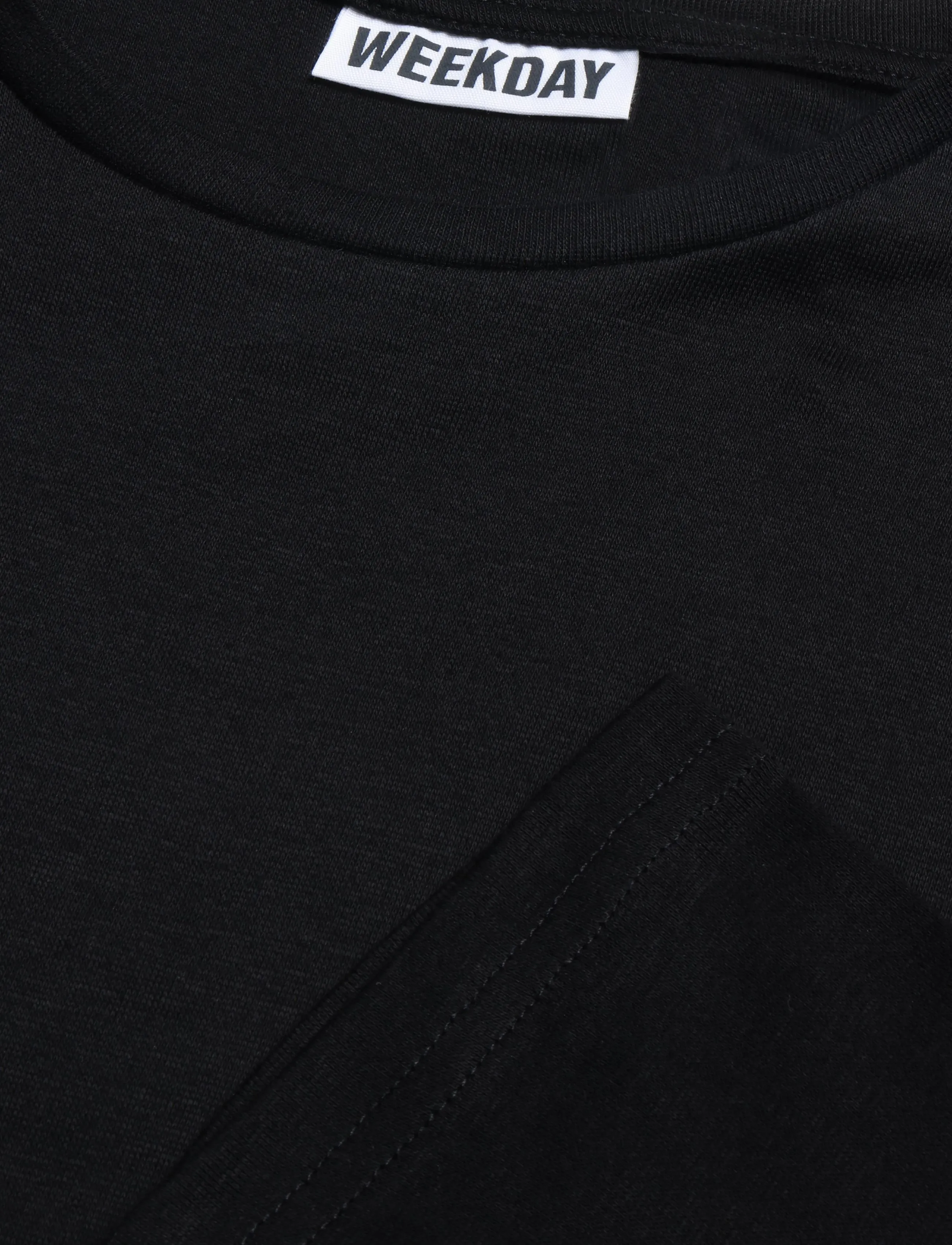 Weekday - Niki Long Sleeve T-shirt - langärmlige tops - black - 2