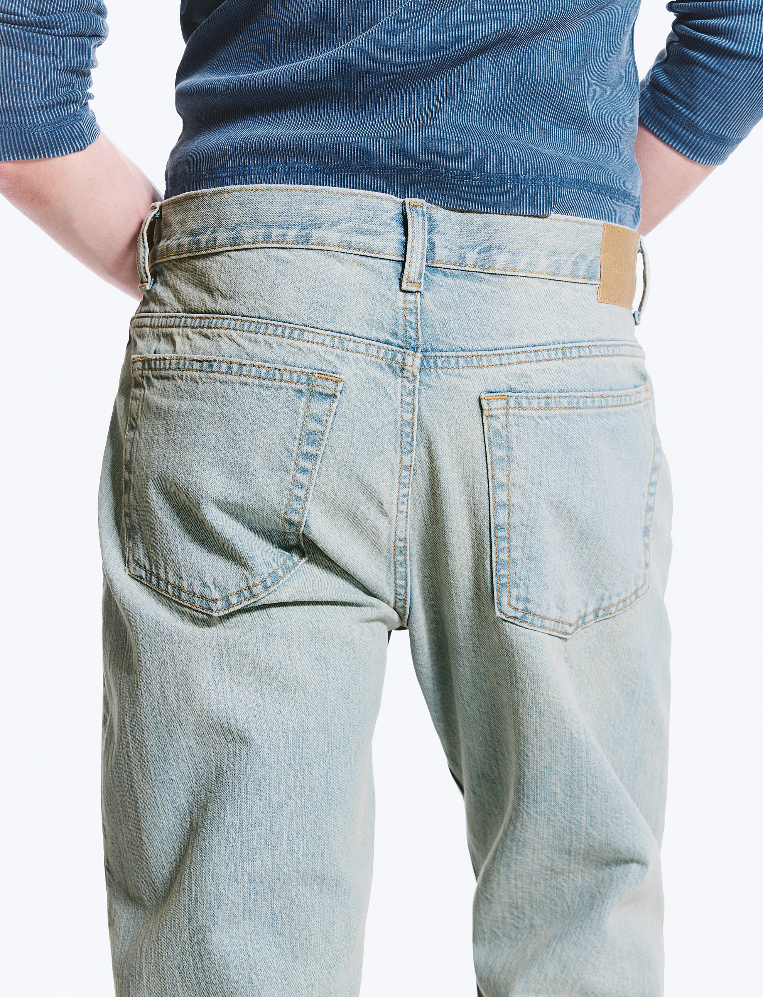 Weekday - Space Mid Rise Relaxed Straight Jeans - regular jeans - blaze blue - 5
