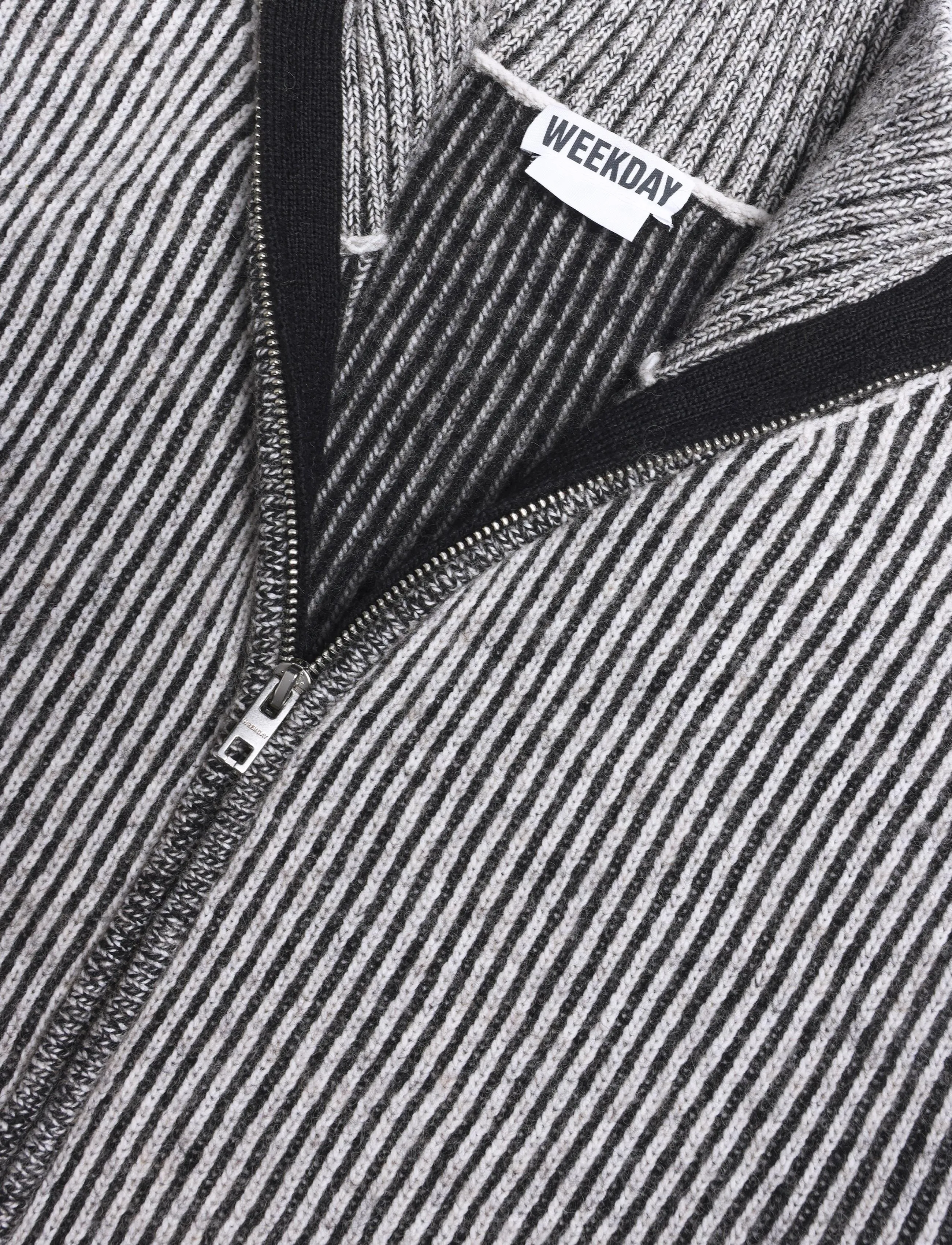 Weekday - Dennis Woolblend Cardigan - pullover mit durchgehendem reißverschluss - off white + black - 2