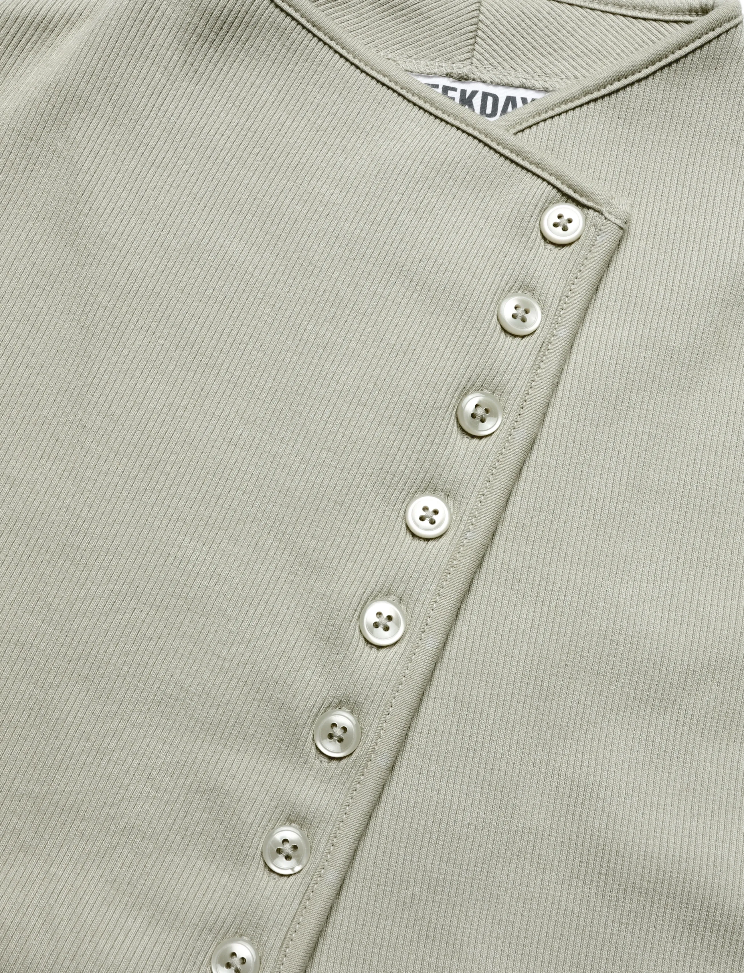 Weekday - Asymmetric button top - varrukateta topid - mole - 2