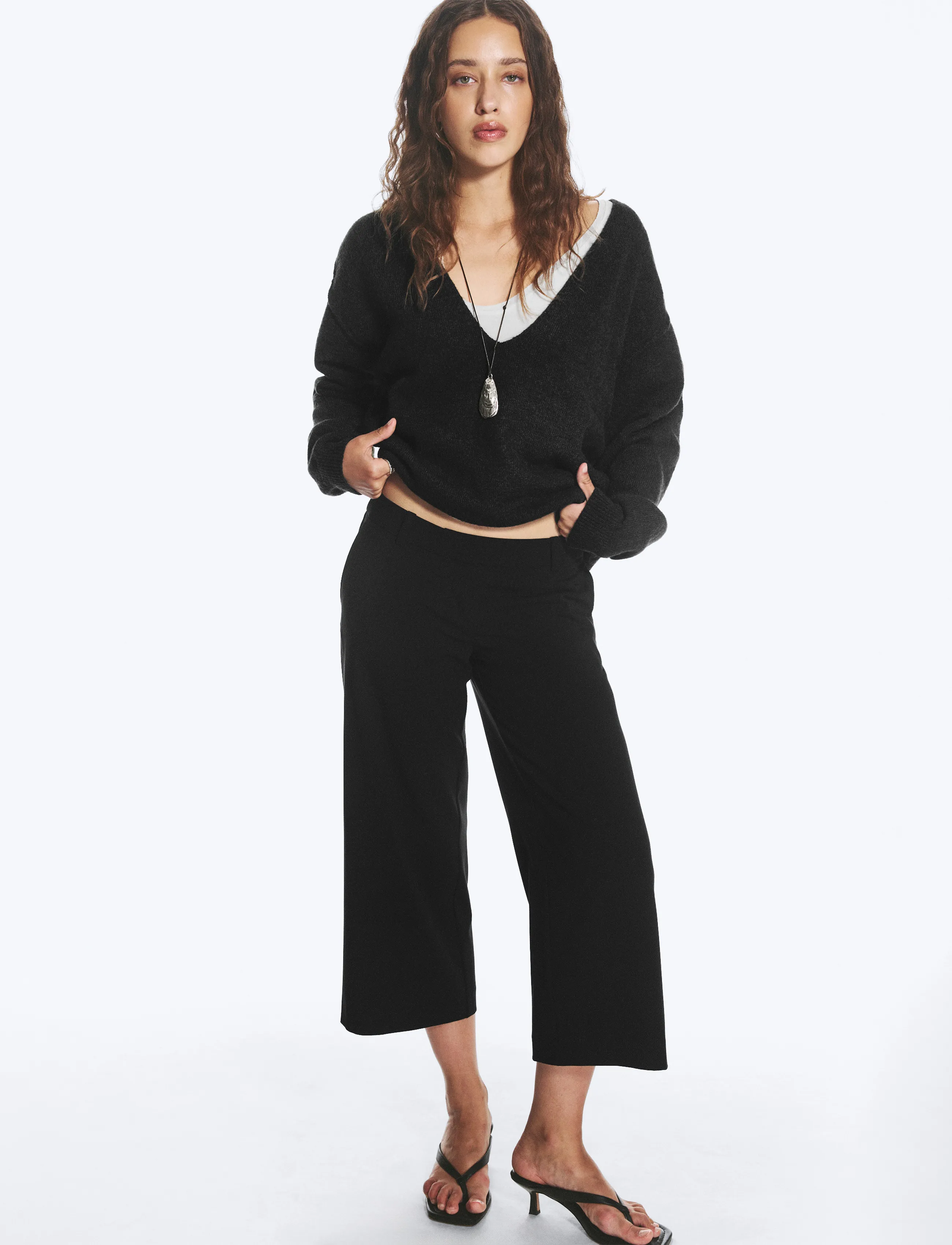 Weekday Alba Cropped Suiting Trousers - Hosen - BLACK / black