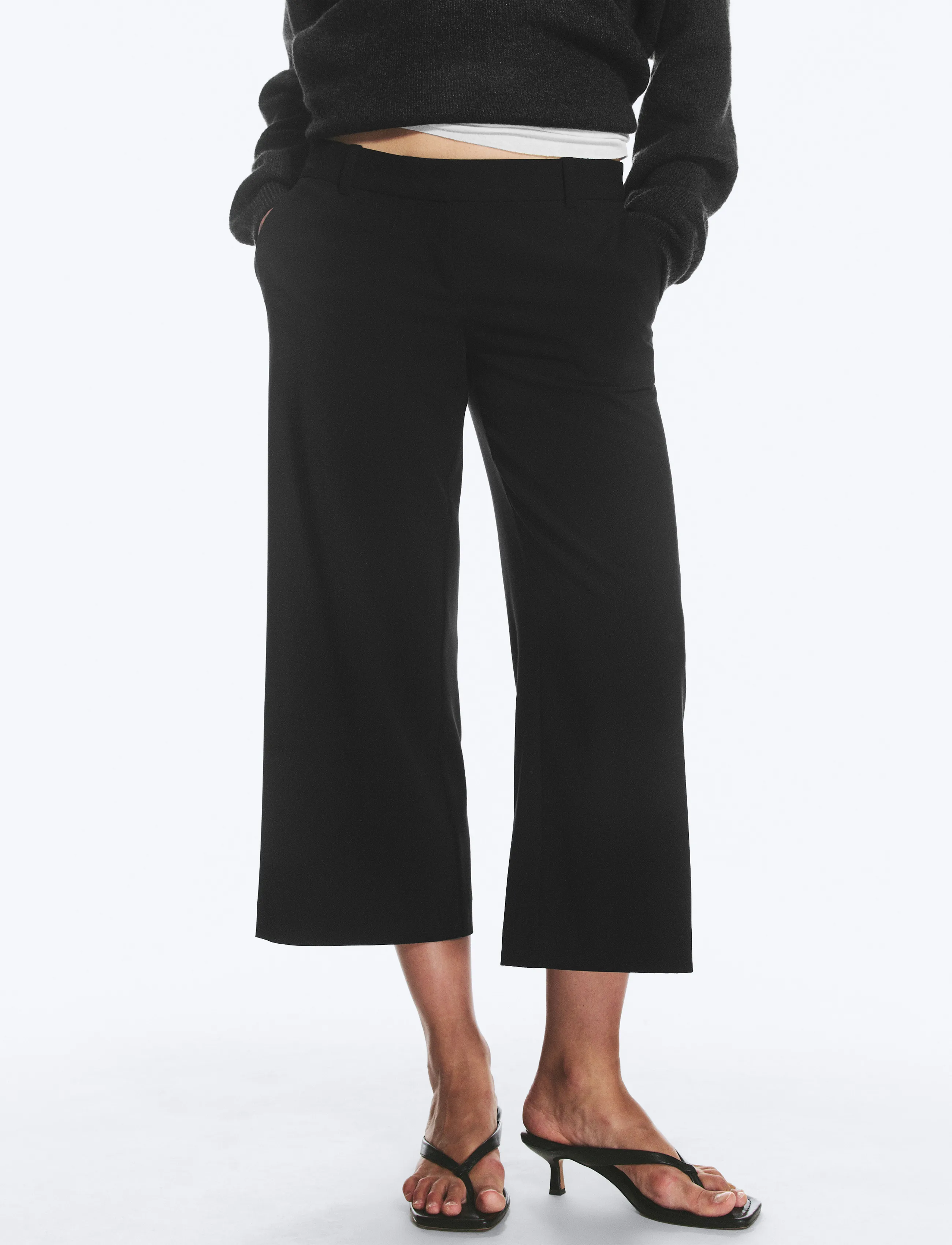 Weekday - Alba Cropped Suiting Trousers - puvunhousut - black - 3