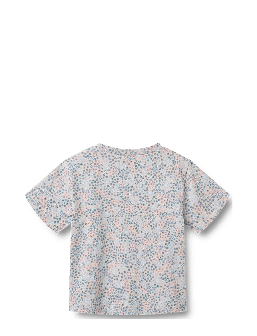 Wheat - T-shirt S/S Ella - kortärmade t-shirts - powder blue flowers - 1
