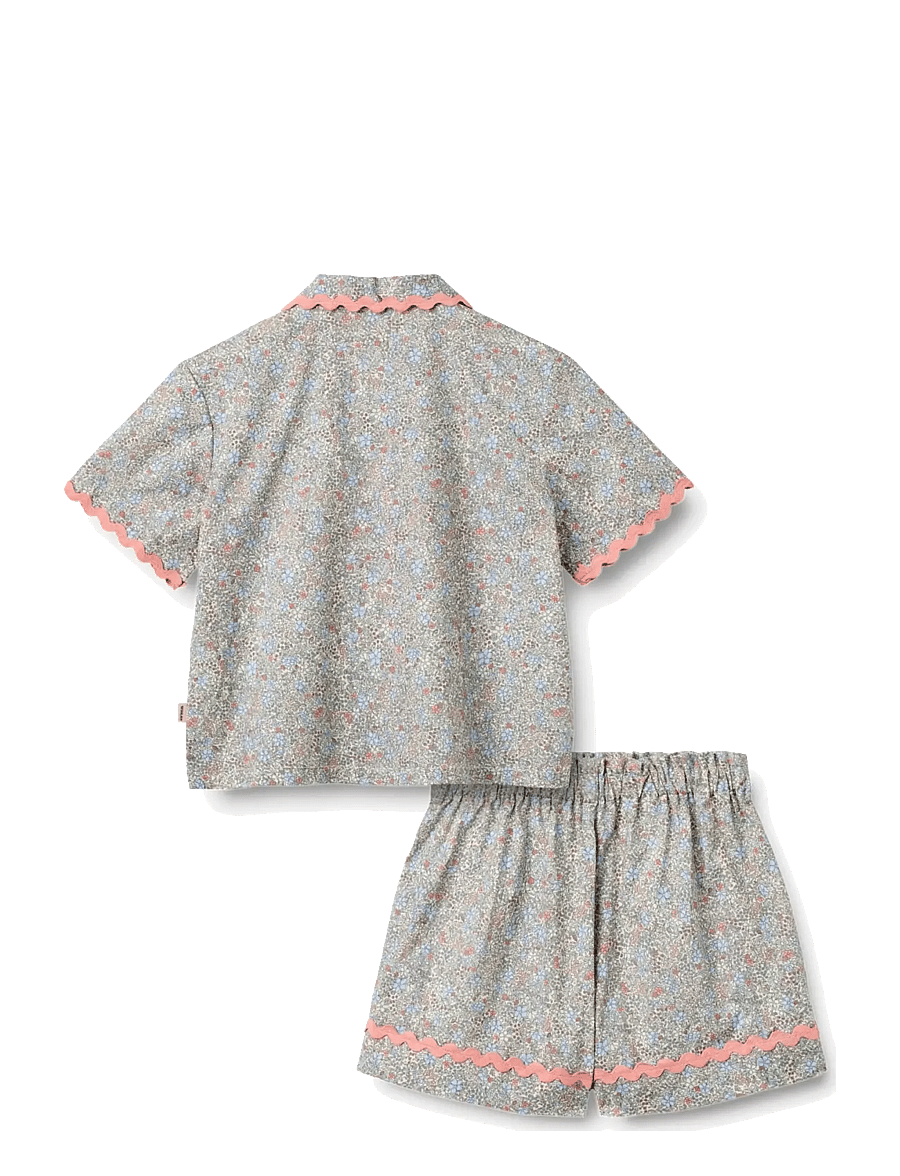 Wheat - Set Shirt S/S & Shorts Vilma - sæt med kortærmet t-shirt - air blue flowers - 1
