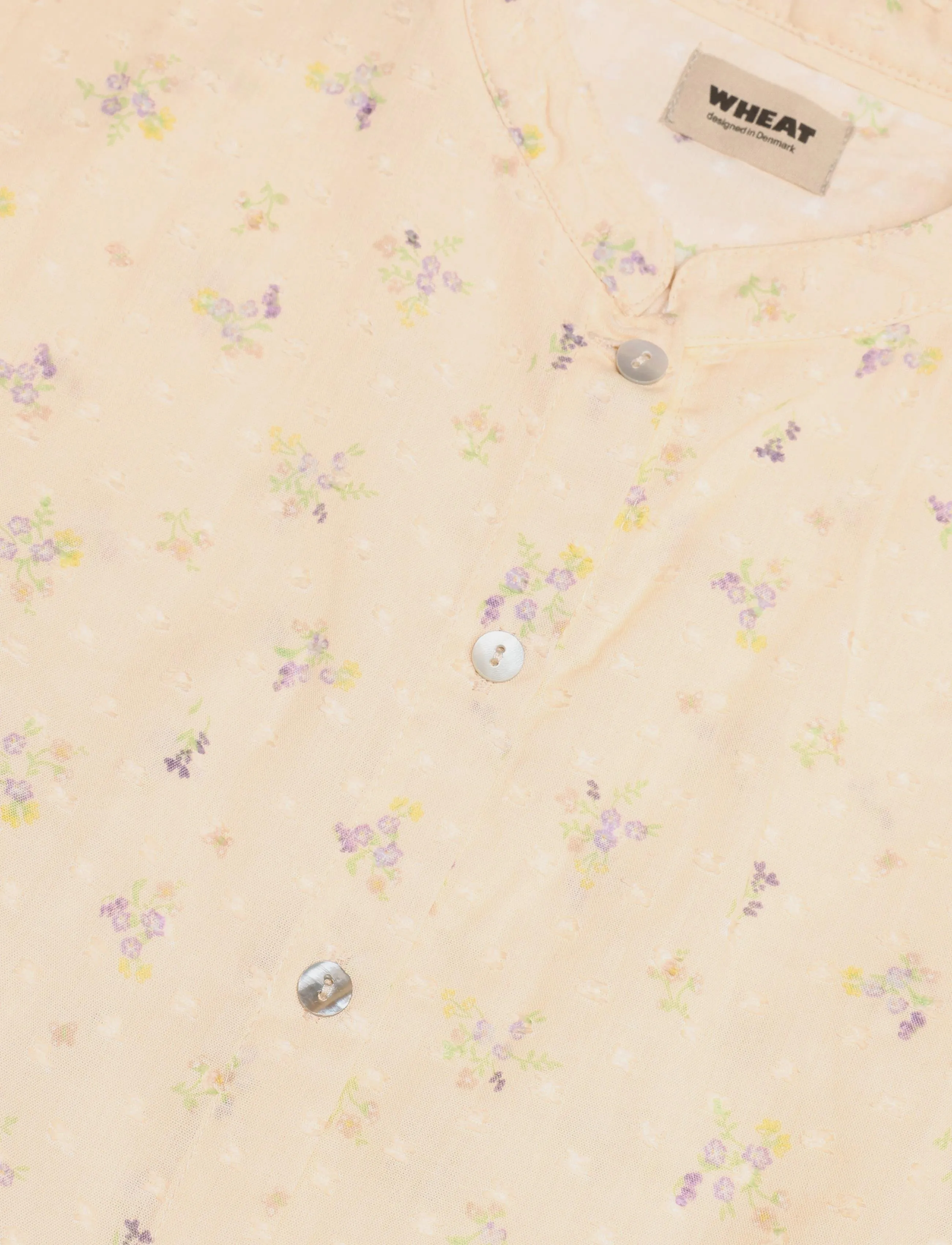 Wheat - Shirt Gerda - barely apricot flowers - 2