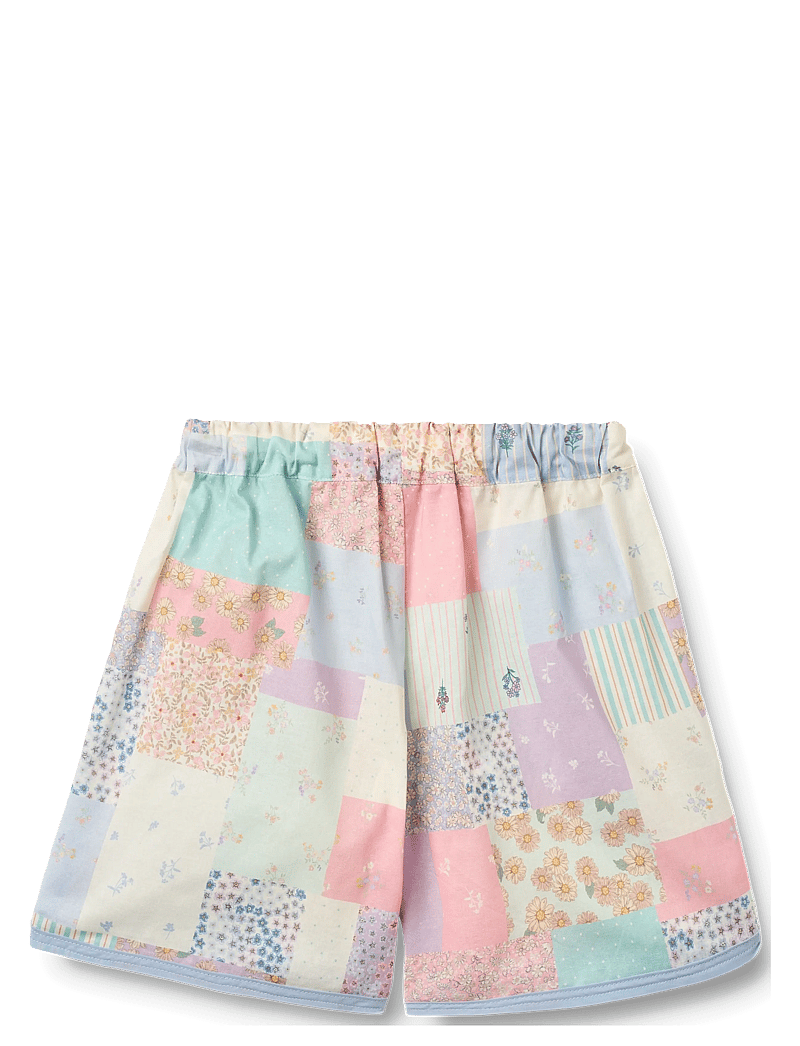 Wheat - Shorts Carrie - casual shorts - patchwork flowers - 1