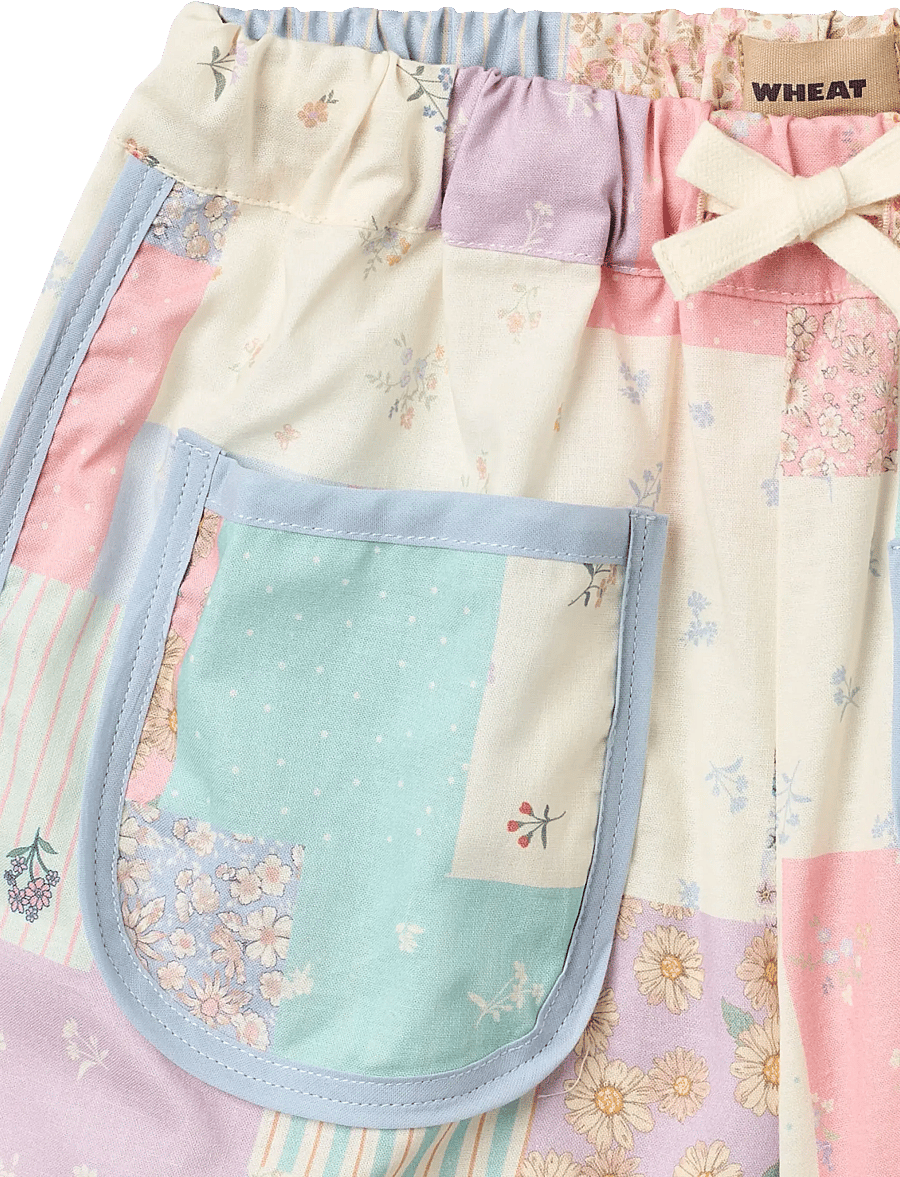 Wheat - Shorts Carrie - casual shorts - patchwork flowers - 2