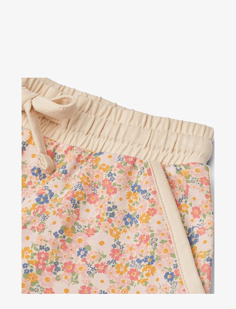 Wheat - Shorts Kamilla - dresowe szorty - multi flowers - 2