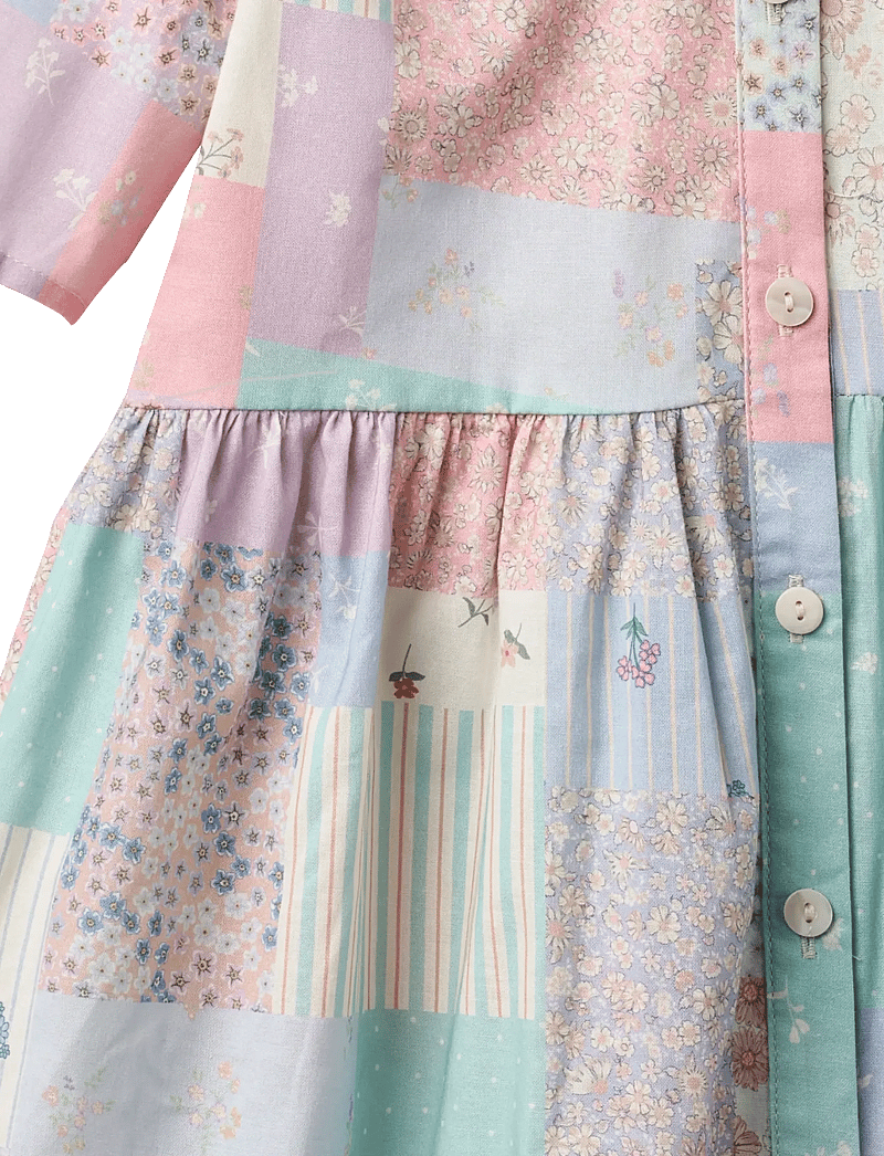 Wheat - Dress S/S Annabell - kortærmede babykjoler - patchwork flowers - 2