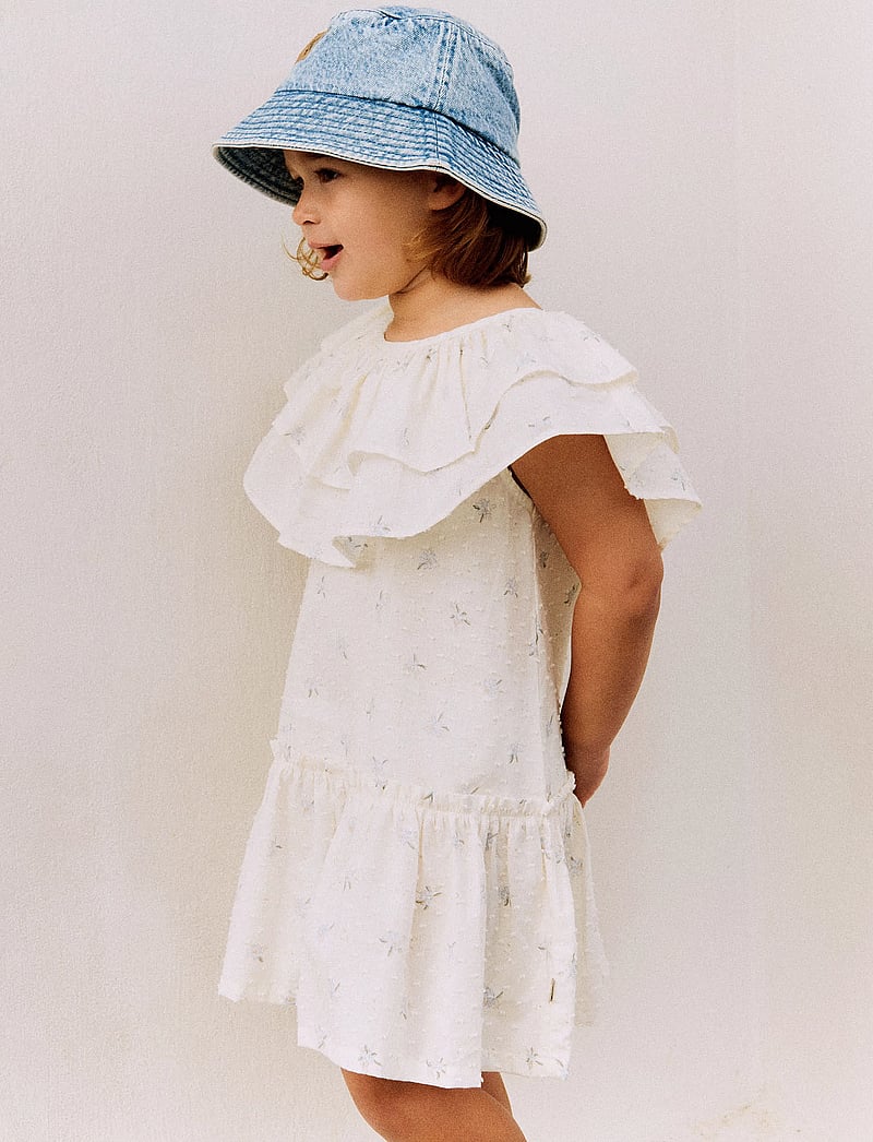 Wheat - Dress Bitten - lühikeste varrukatega vabaaja kleidid - blue flowers - 0