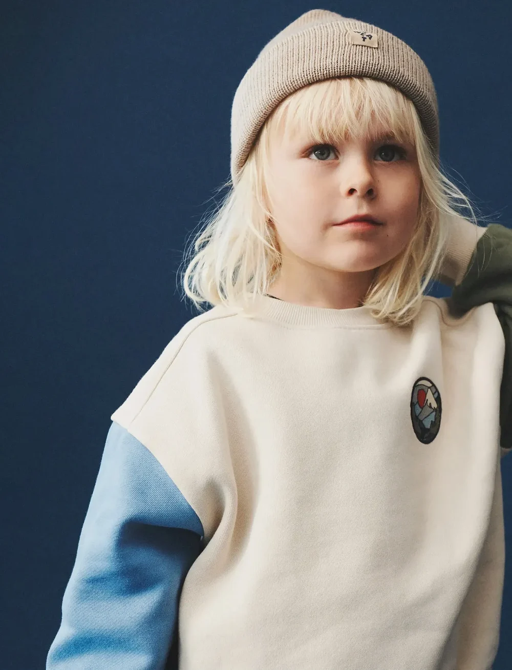 Wheat - Sweatshirt L/S badge Elliot - sweatshirts - offwhite - 0