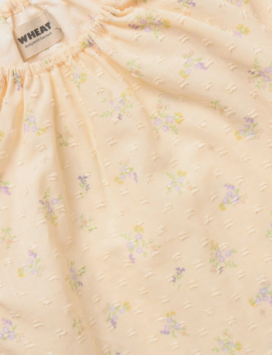 Wheat - Blouse Merle - bluser & tunikaer - barely apricot flowers - 2