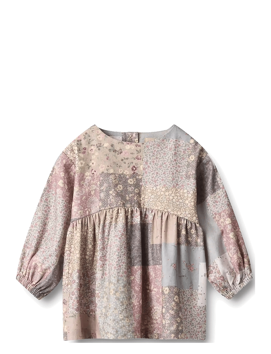 Wheat - Dress L/S Herdis - långärmade babyklänningar - patchwork flowers - 1