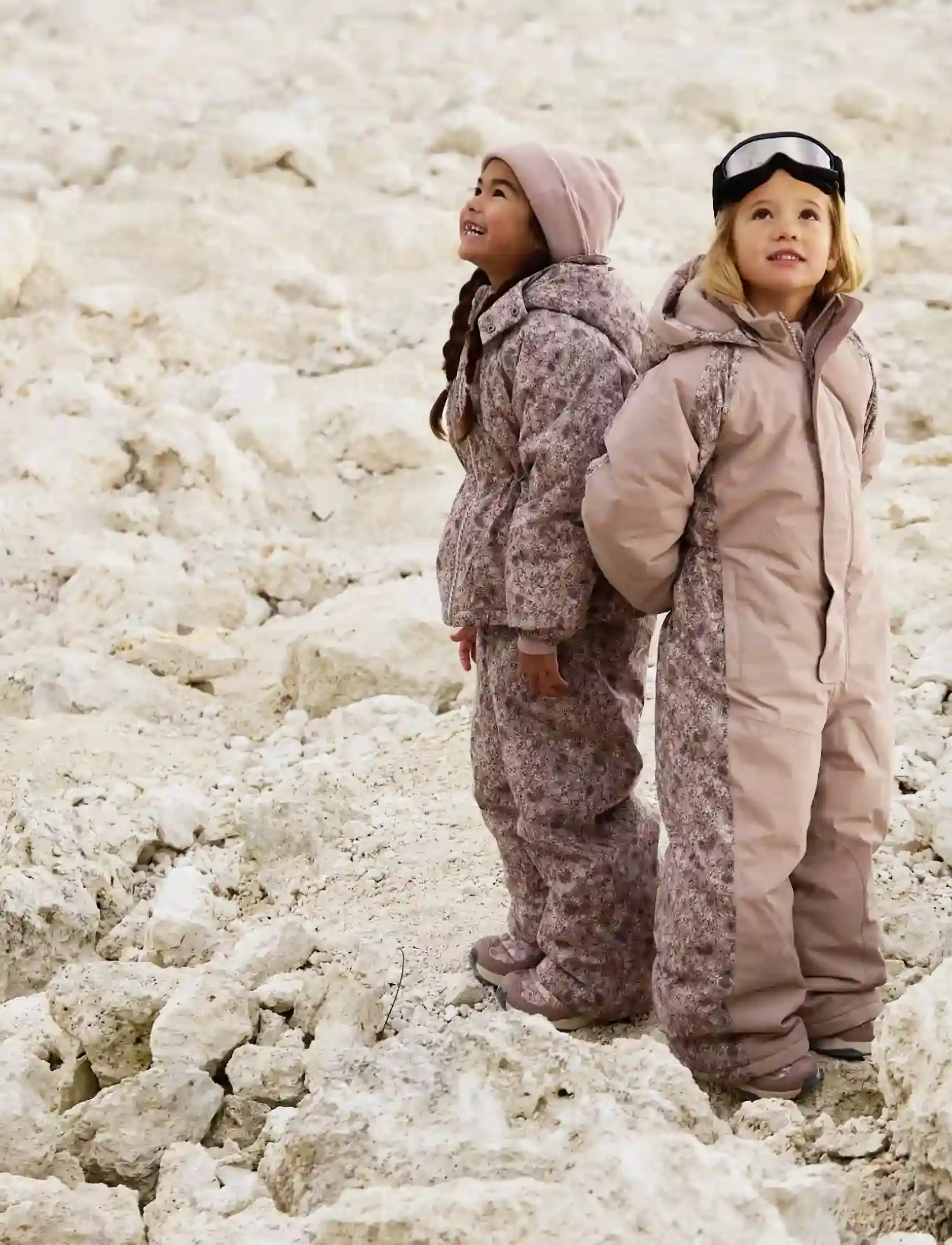 Wheat - Ski Jacket Snowy - ski jackets - rose winter flowers - 0
