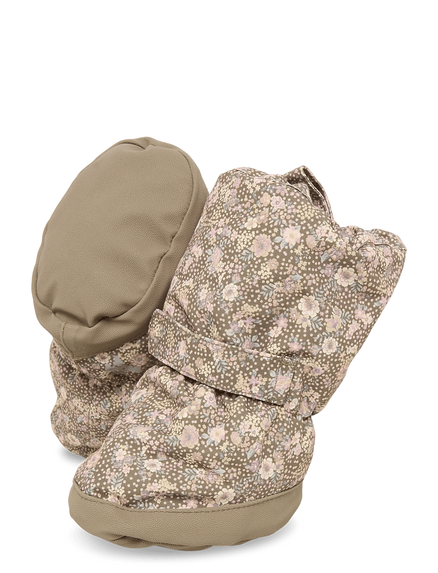 Wheat - Outerwear Booties - baby booties - dry wood snow flowers - 0