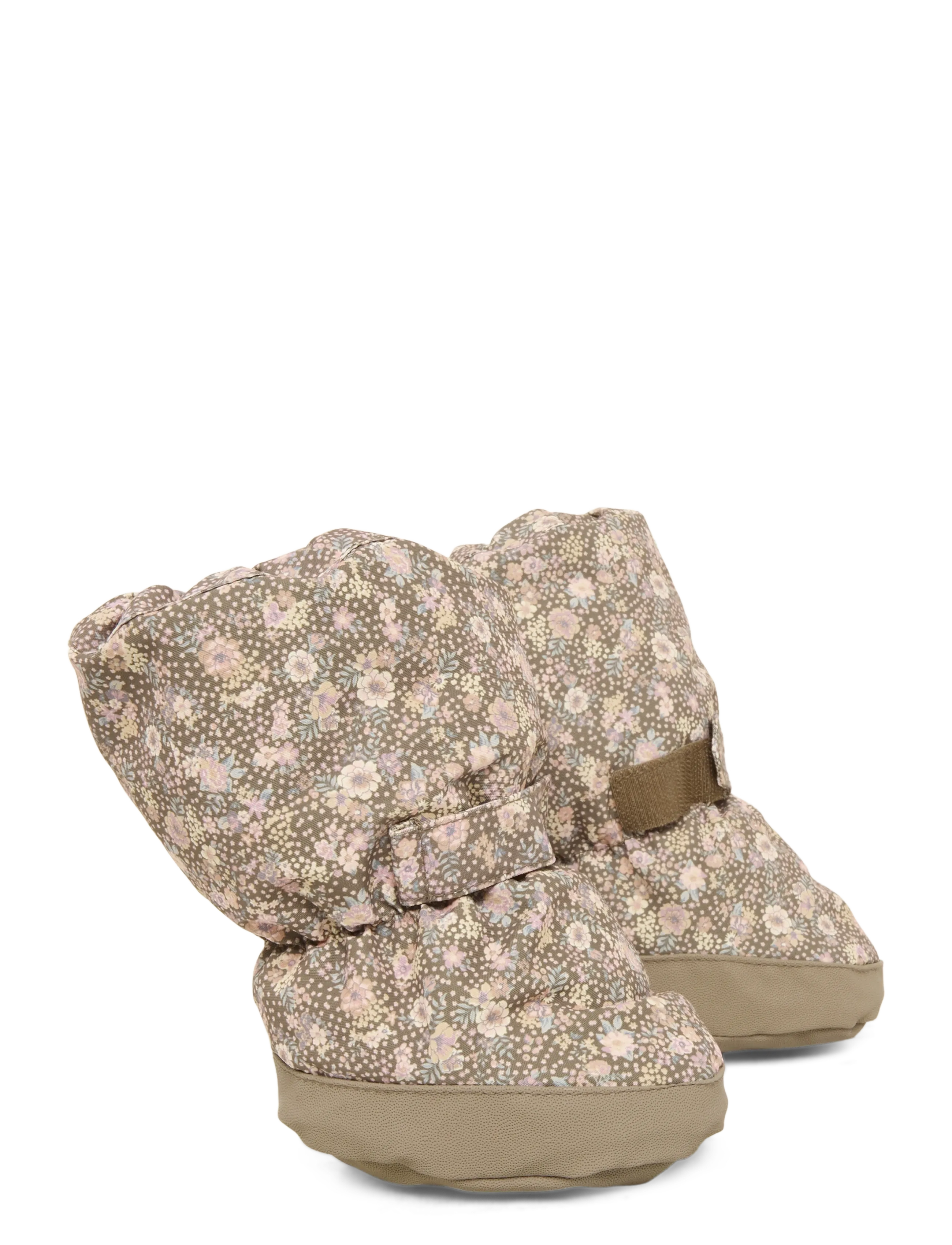 Wheat - Outerwear Booties - baby booties - dry wood snow flowers - 1
