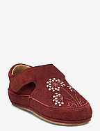 Pixi Indoor Shoe - RED