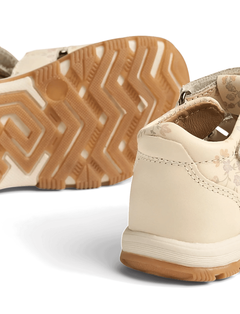 Wheat - Sandal Frei - sandaalid - barely apricot flowers - 3