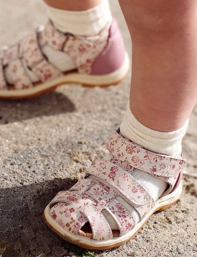 Wheat - Sandal Frei - sandaler - rose flowers - 0