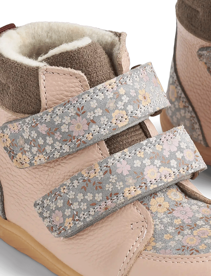 Wheat - Winterboot Texas Tex - barefoot shoes - slightly blue flowers - 3
