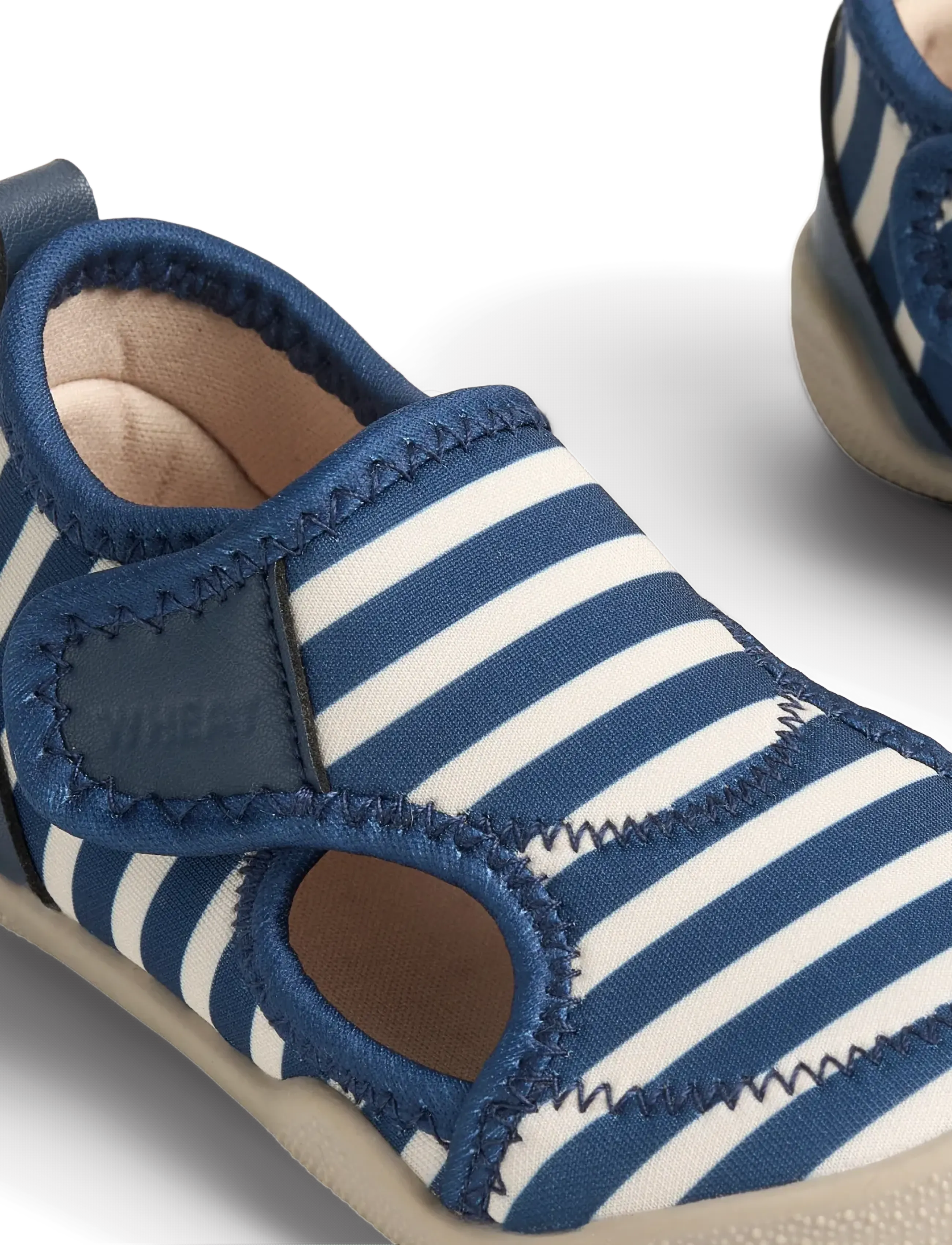 Wheat - Beach Shoe Swirl - vandsko - indigo stripe - 2