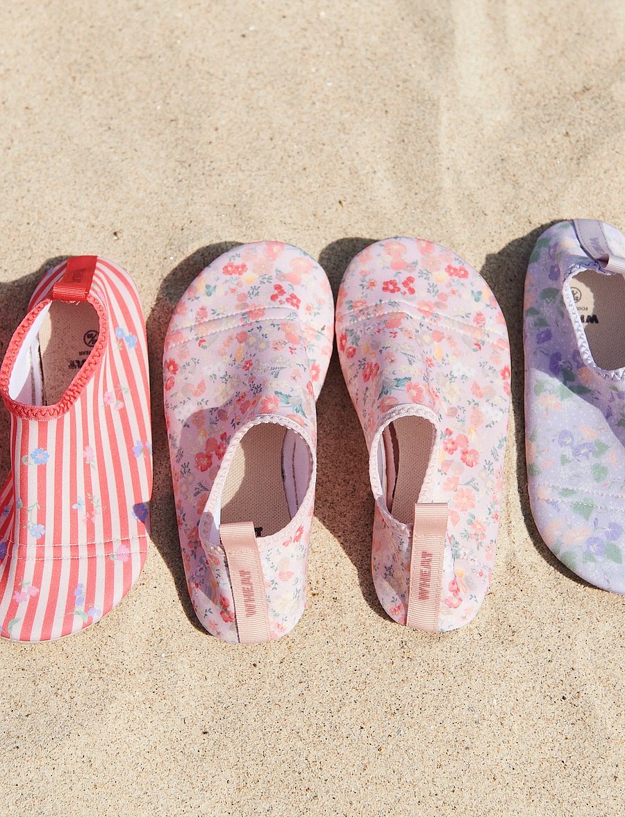 Wheat - Swimshoe Dolphin - powder flowers and seashells - 0