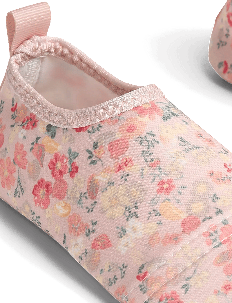 Wheat - Swimshoe Dolphin - powder flowers and seashells - 4
