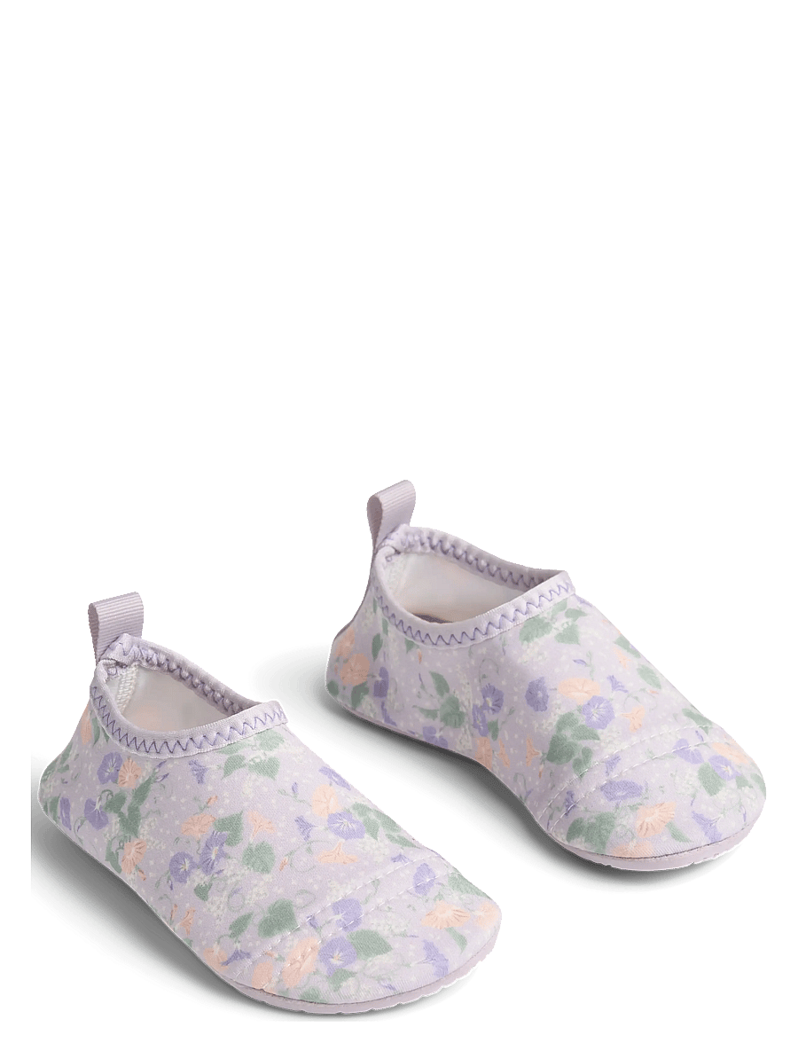 Wheat - Swimshoe Dolphin - purple light petunias - 0